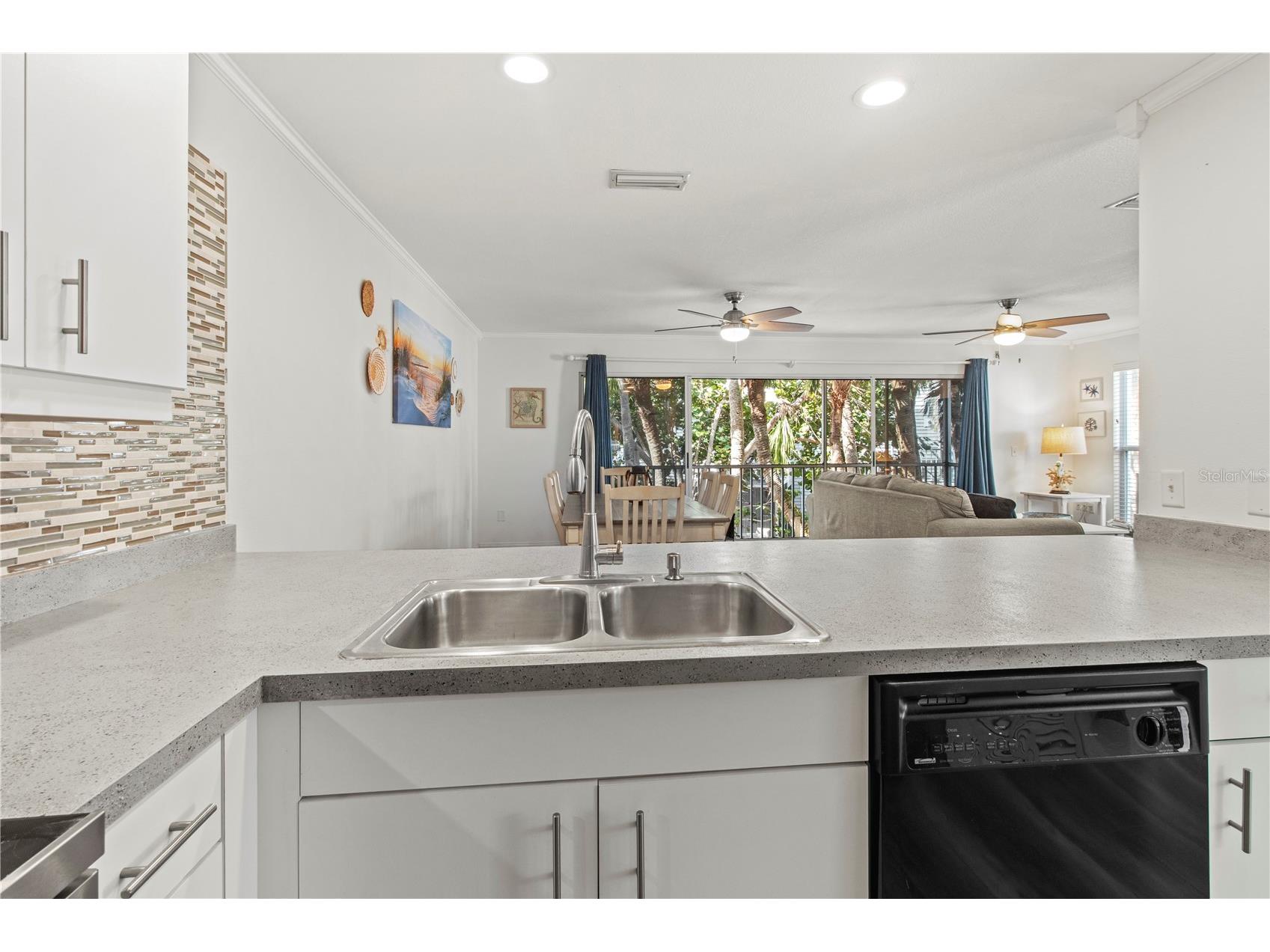 6250 Holmes Boulevard #37 Holmes Beach FL 34217 A4677811 image39