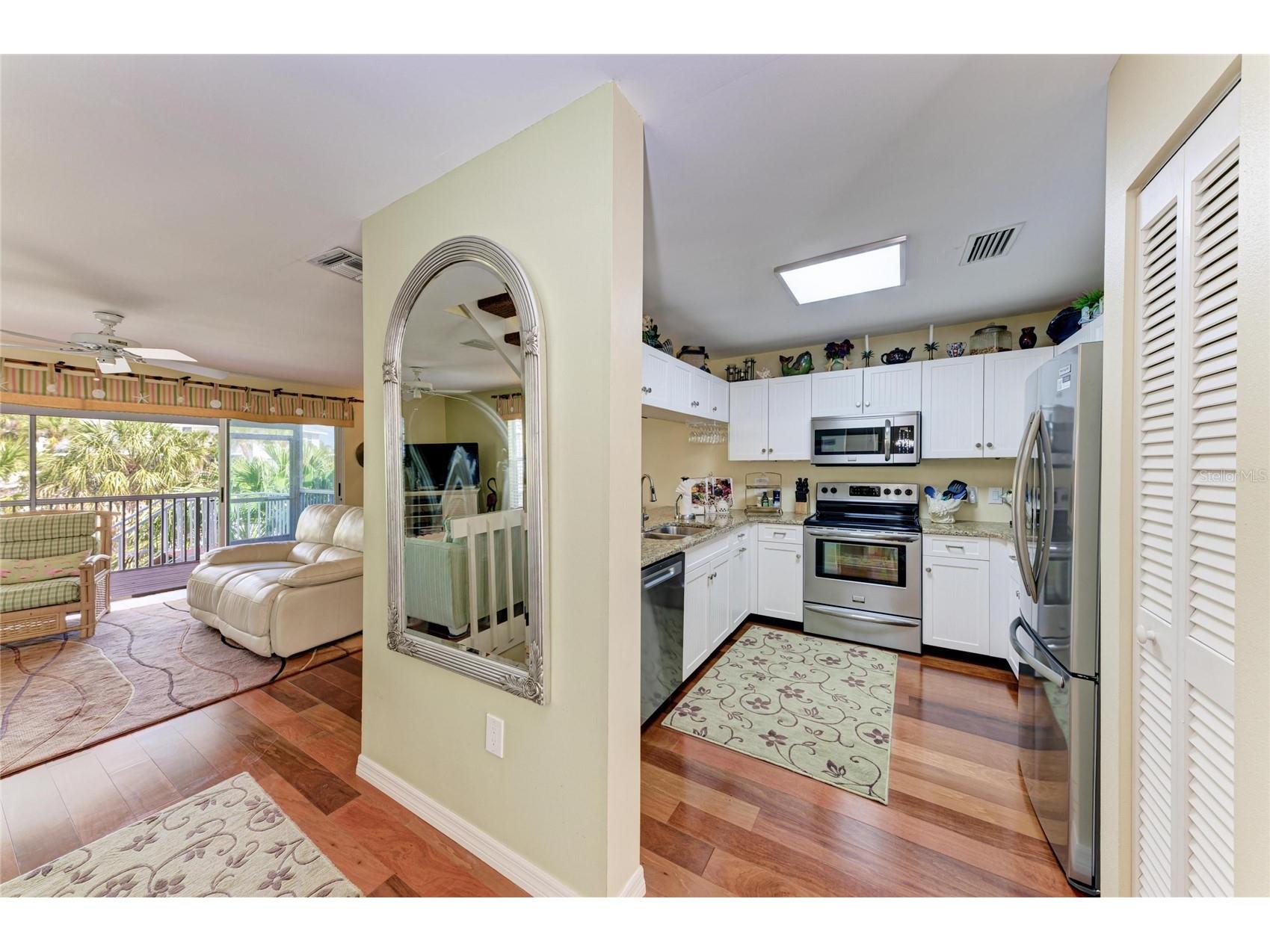 6250 Holmes Boulevard #56 Holmes Beach FL 34217 A4681823 image11