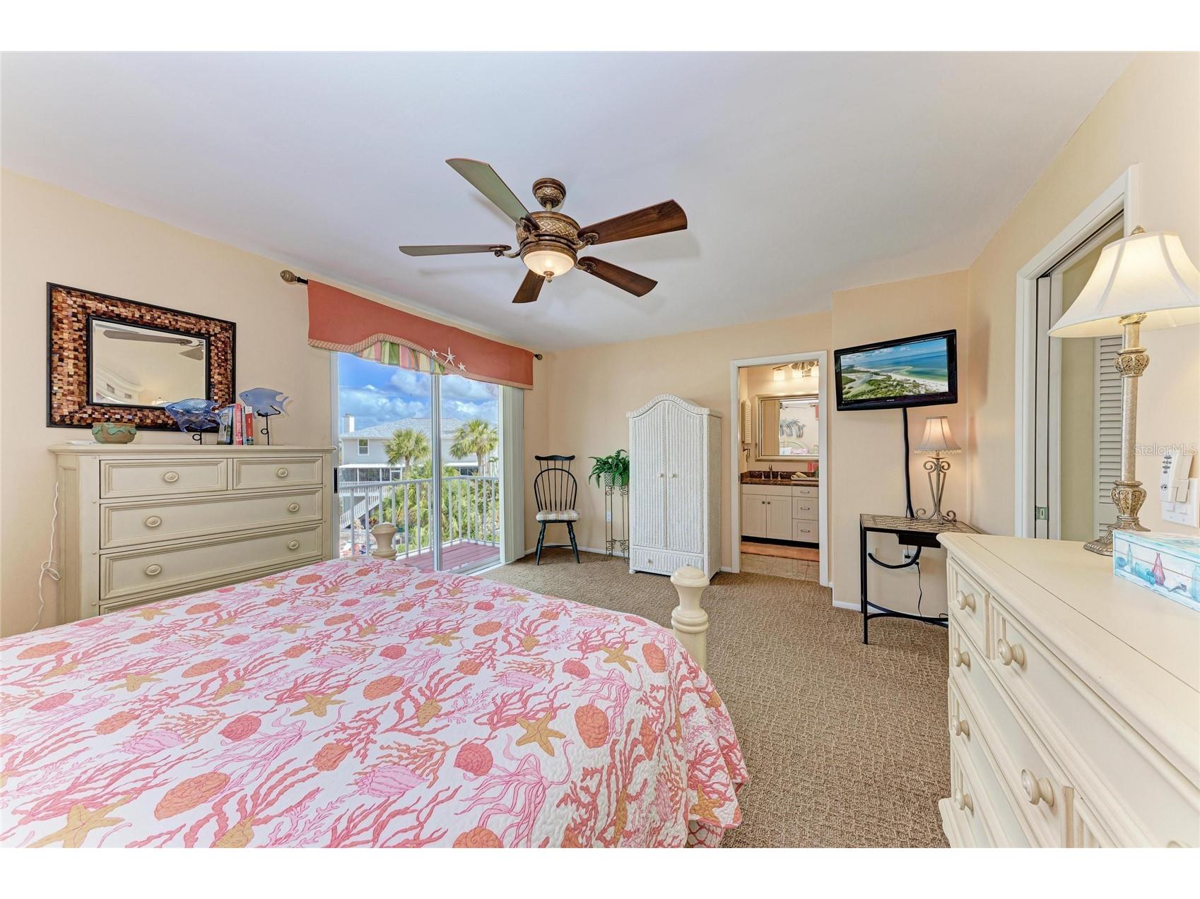 6250 Holmes Boulevard #56 Holmes Beach FL 34217 A4681823 image24
