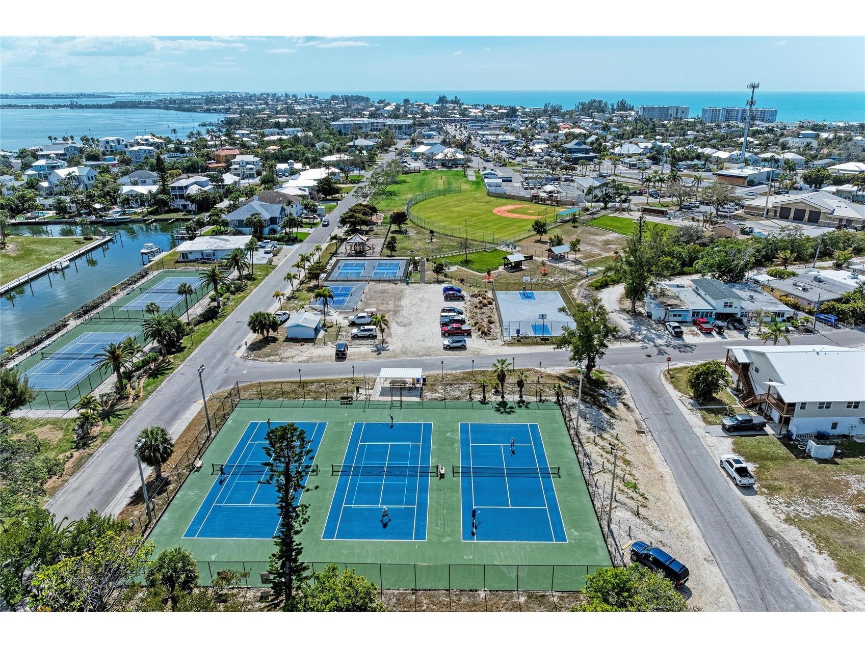 6250 Holmes Boulevard #56 Holmes Beach FL 34217 A4681823 image54