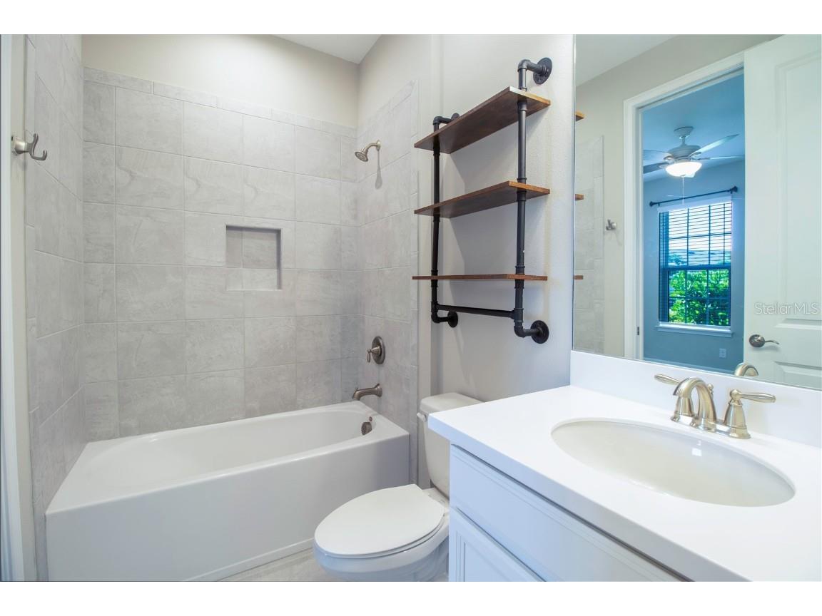 6250 Plateau Court Bradenton FL 34203 A4673488 image20