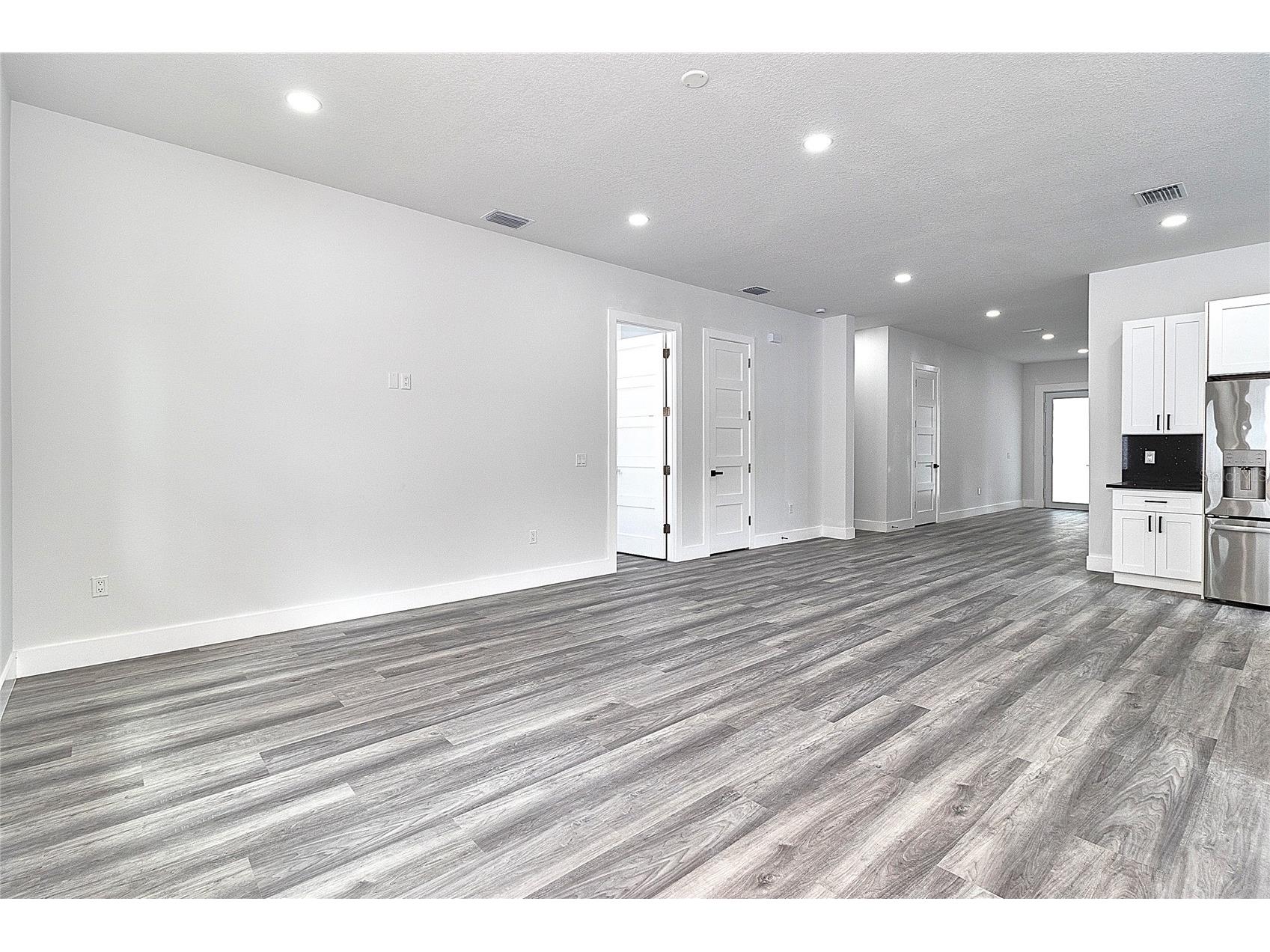6251 148 Avenue N Clearwater FL 33760 TB8514982 image24