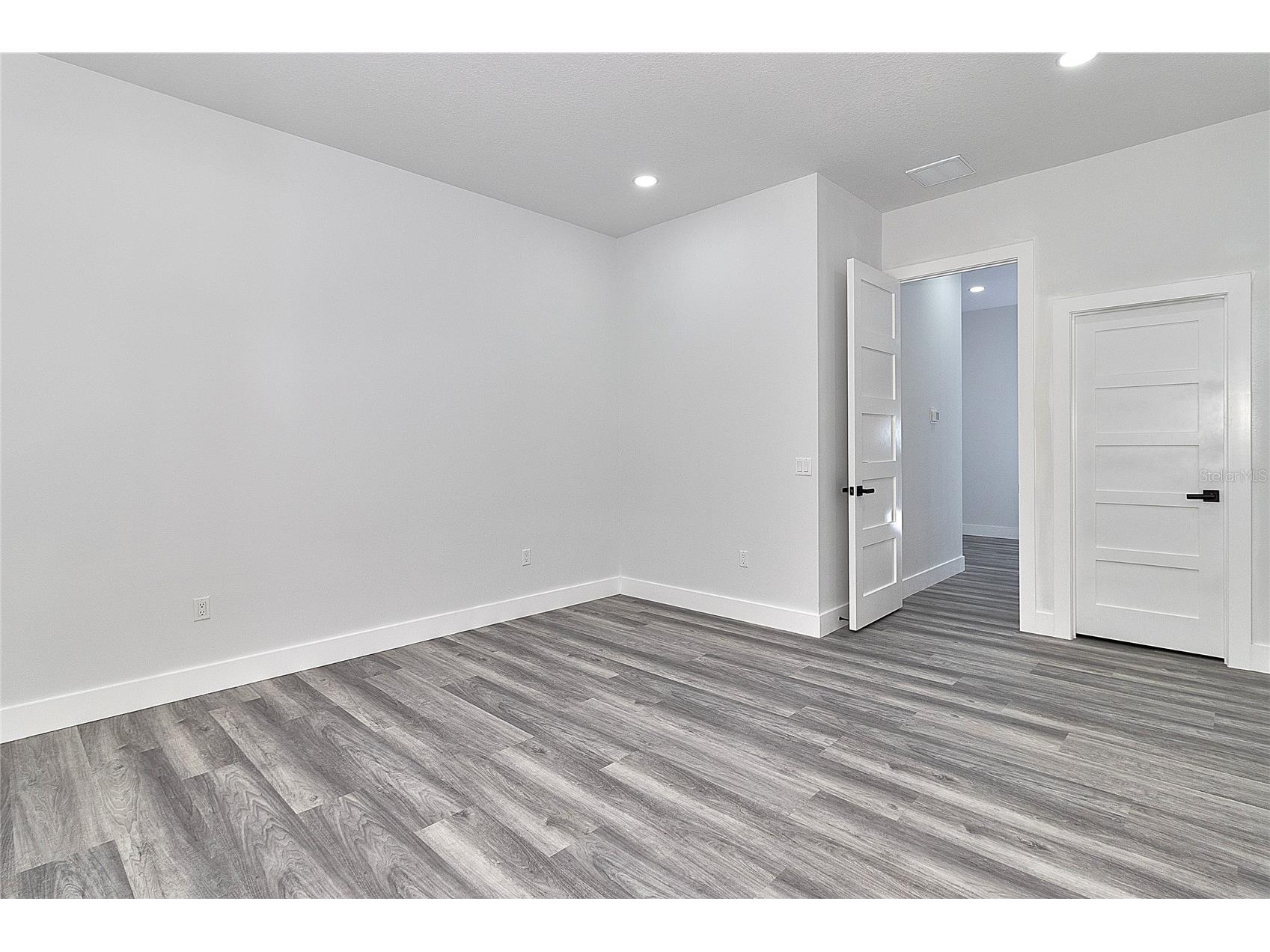 6251 148 Avenue N Clearwater FL 33760 TB8514982 image37
