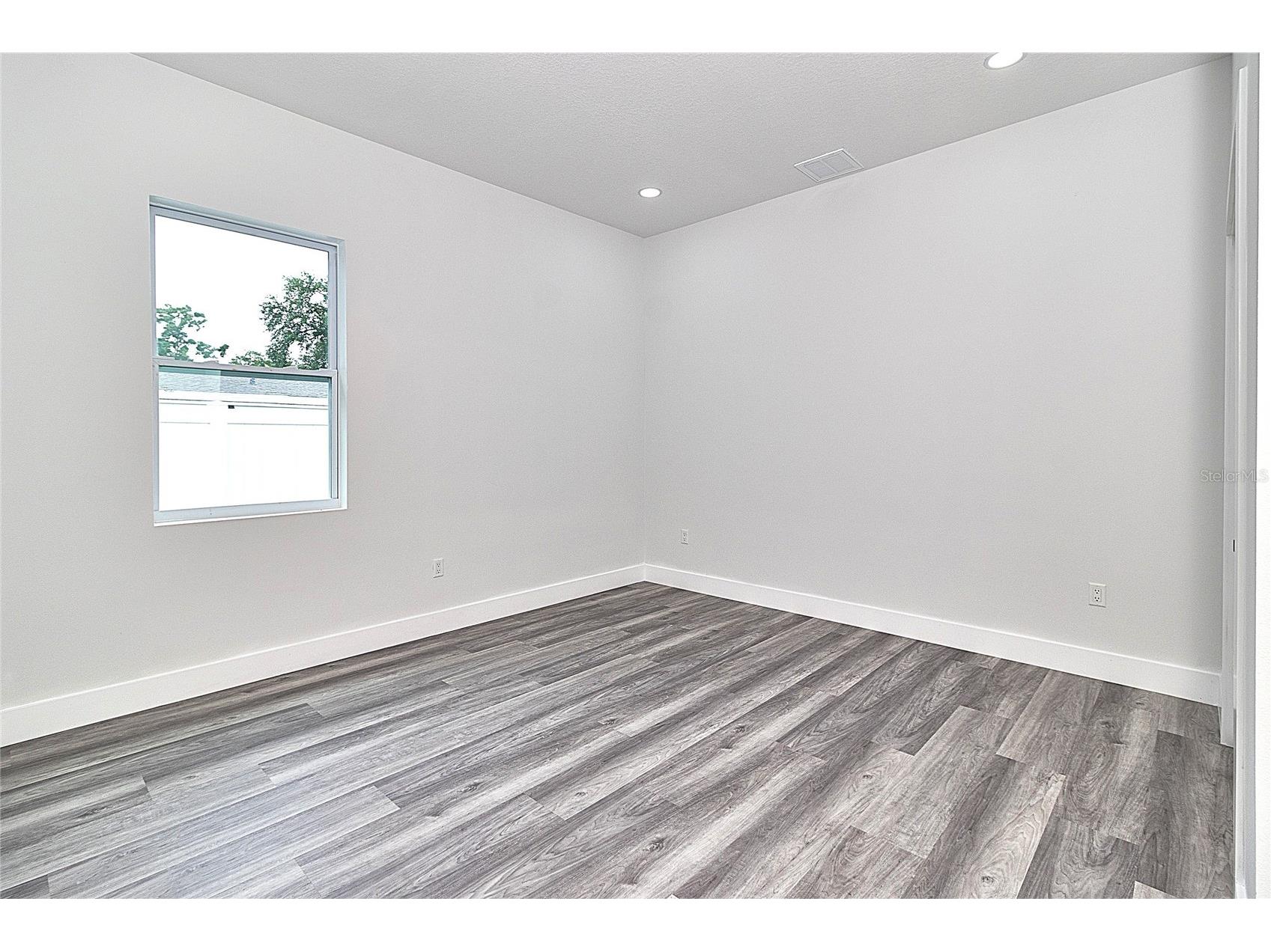 6251 148 Avenue N Clearwater FL 33760 TB8514982 image48