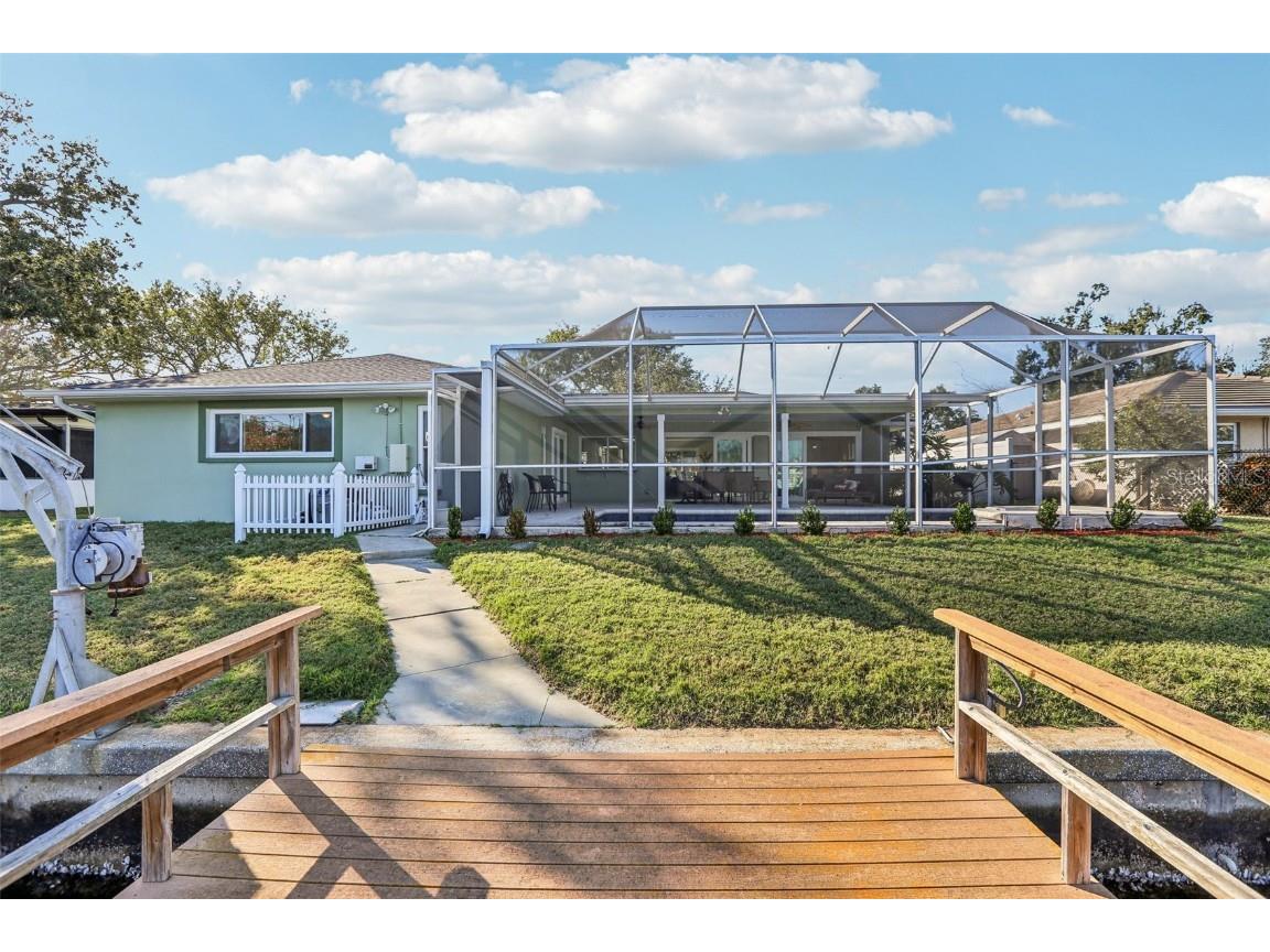 6251 18th Street NE Saint Petersburg FL 33702 - TAMPA BAY TB8445392 image36