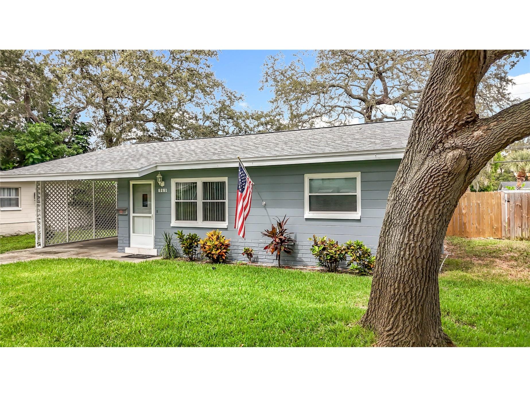 6251 2nd Avenue S Saint Petersburg FL 33707 TB8434525 image1