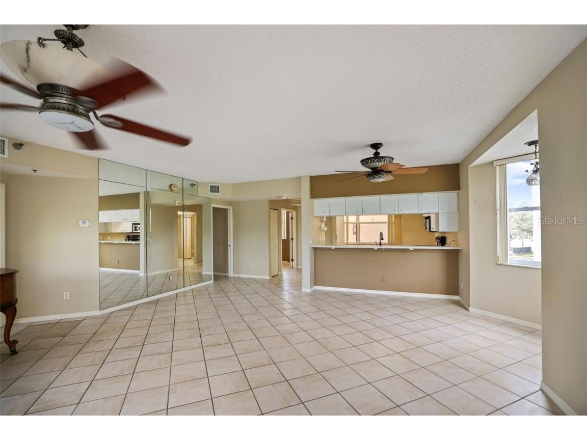 6251 Shoreline Drive #2101 Saint Petersburg FL 33708 - LONG BAYOU TB8435675 image11