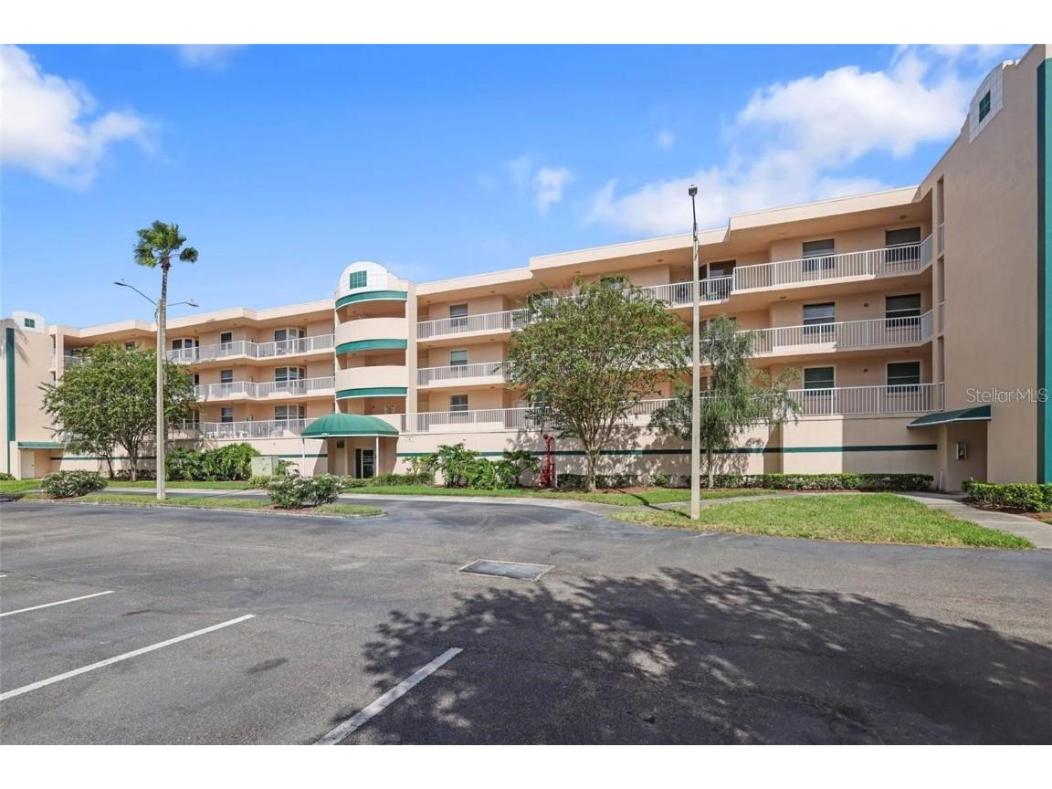 6251 Shoreline Drive #2101 Saint Petersburg FL 33708 - LONG BAYOU TB8435675 image2