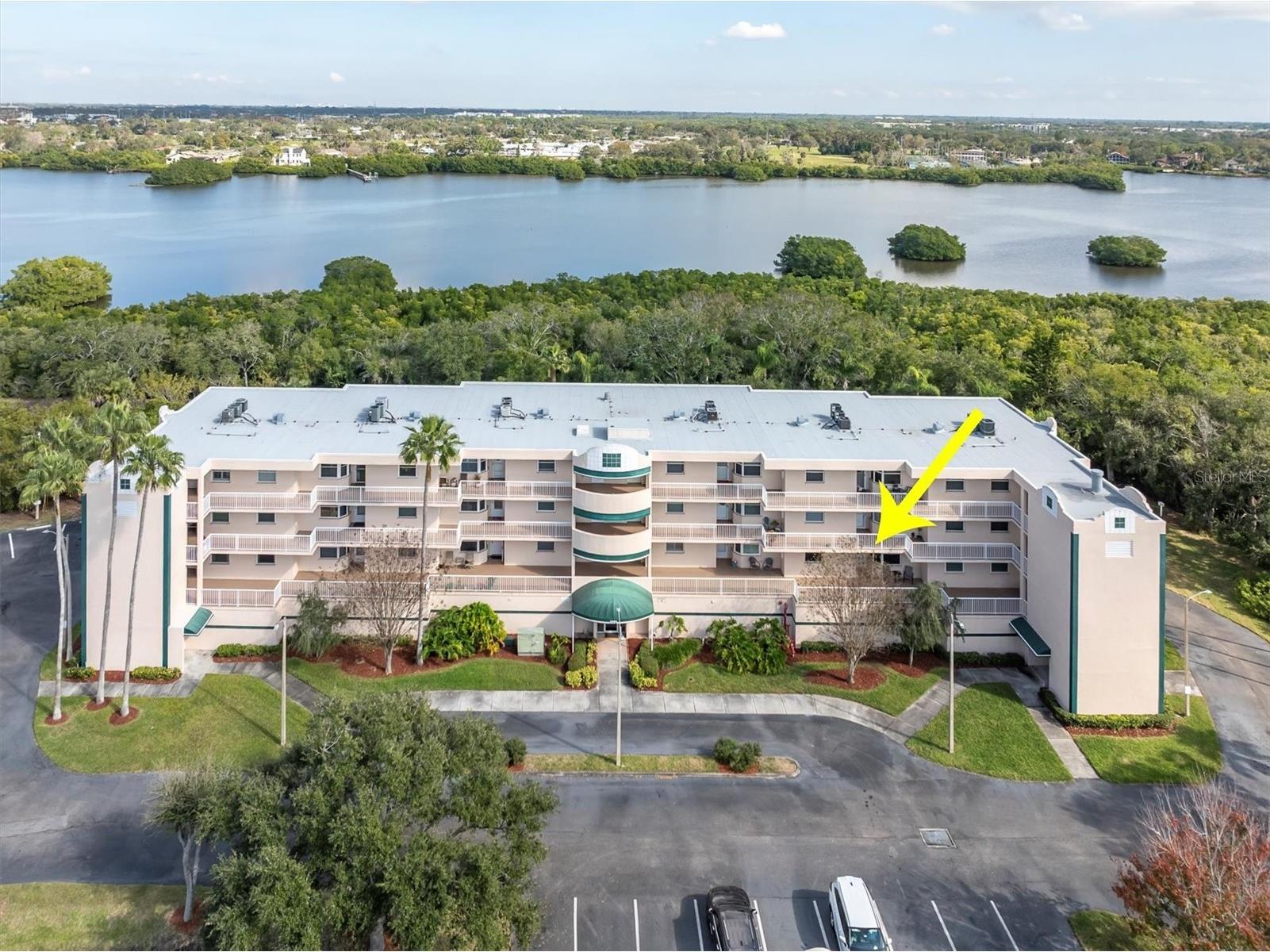 6251 Shoreline Drive #2105 Saint Petersburg FL 33708 TB8461333 image1