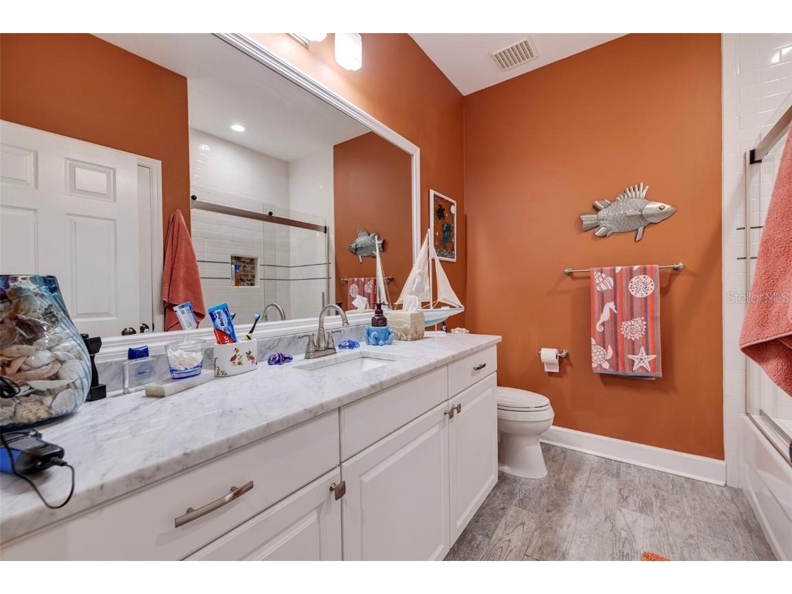 6251 Vista Verde Drive W Saint Petersburg FL 33707 TB8453160 image23