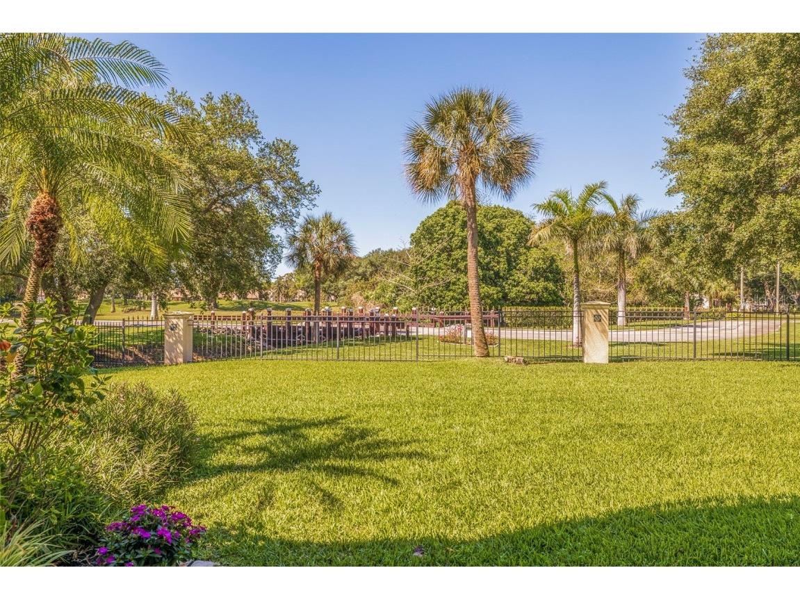 6251 Vista Verde Drive W Saint Petersburg FL 33707 TB8453160 image29