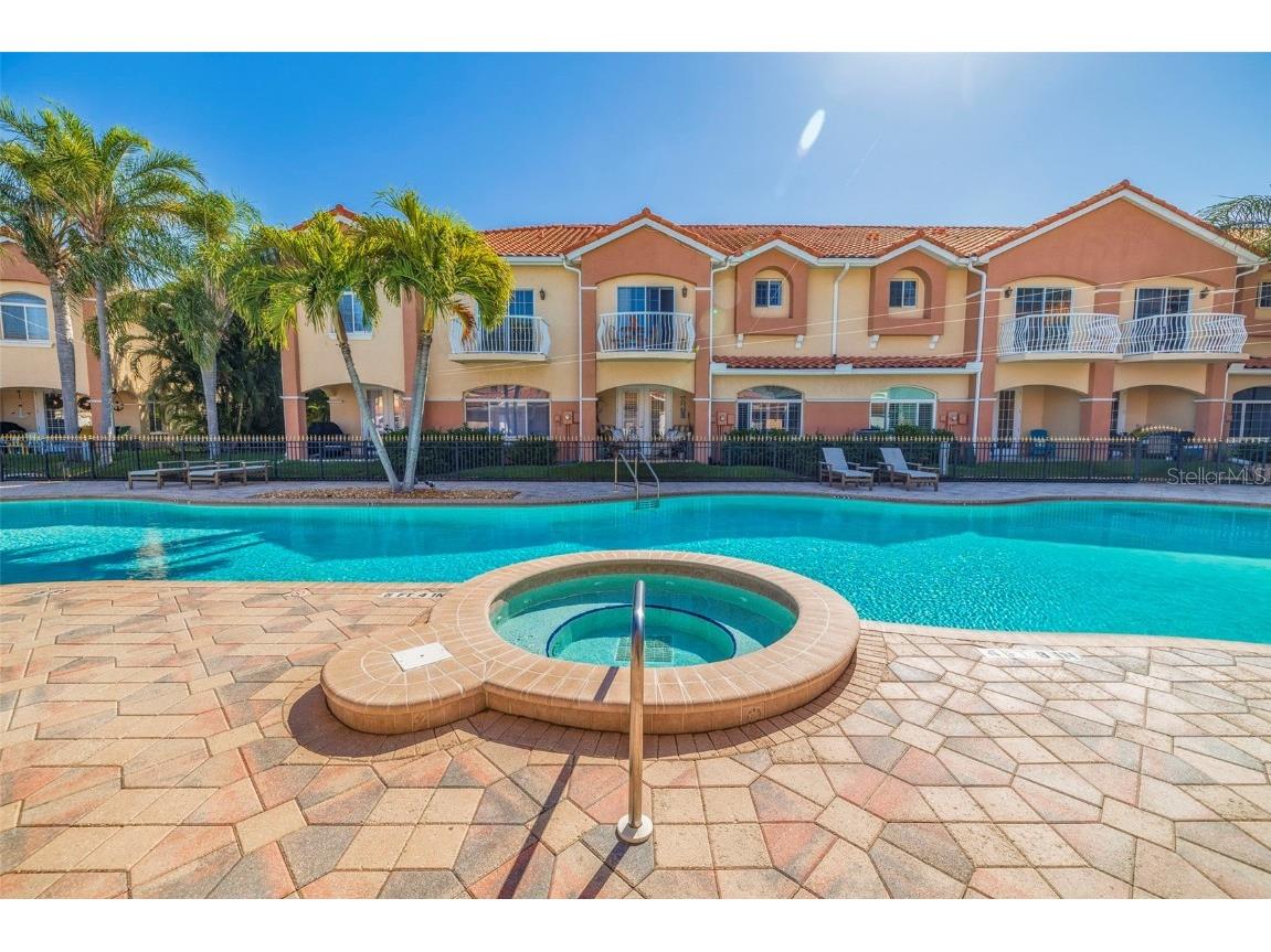 6251 Vista Verde Drive W Saint Petersburg FL 33707 TB8453160 image51