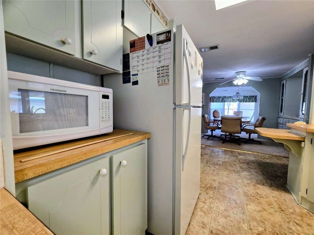 6252 Friendship Lane Zephyrhills FL 33542 TB8434889 image13