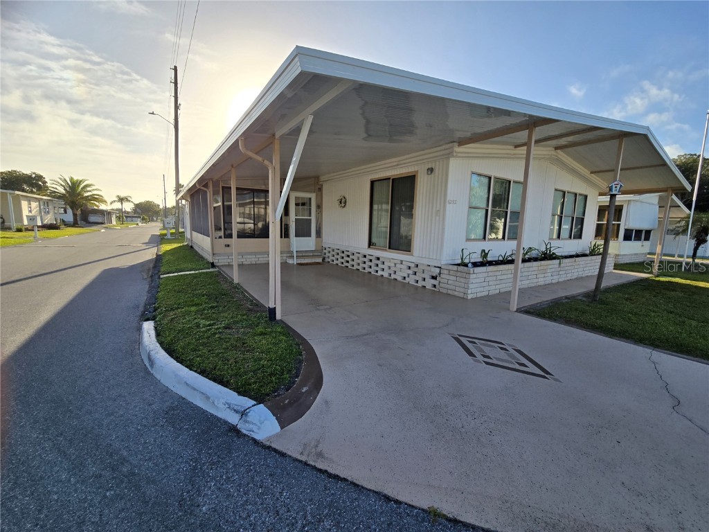 6252 Friendship Lane Zephyrhills FL 33542 TB8434889 image2