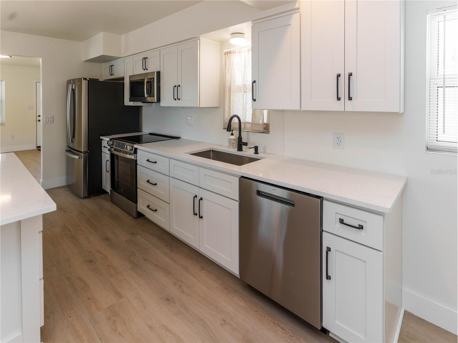 6252 Missouri Avenue New Port Richey FL 34653 W7886179 image9