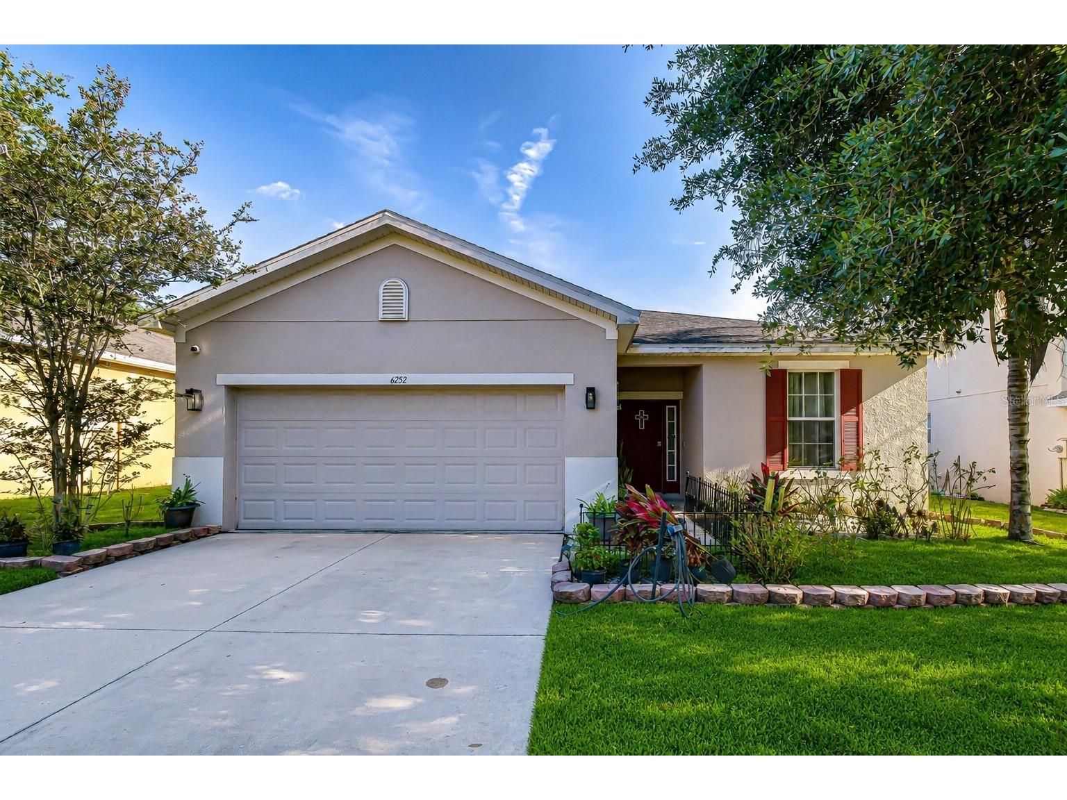 6252 Twin Bridges Drive Zephyrhills FL 33541 TB8507305 image1