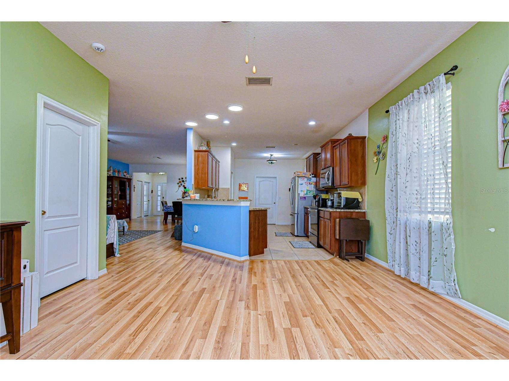 6252 Twin Bridges Drive Zephyrhills FL 33541 TB8507305 image15