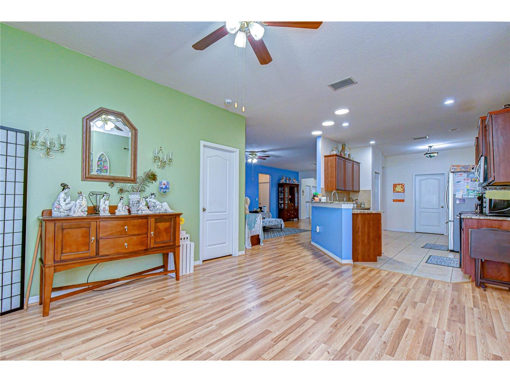 6252 Twin Bridges Drive Zephyrhills FL 33541 TB8507305 image21