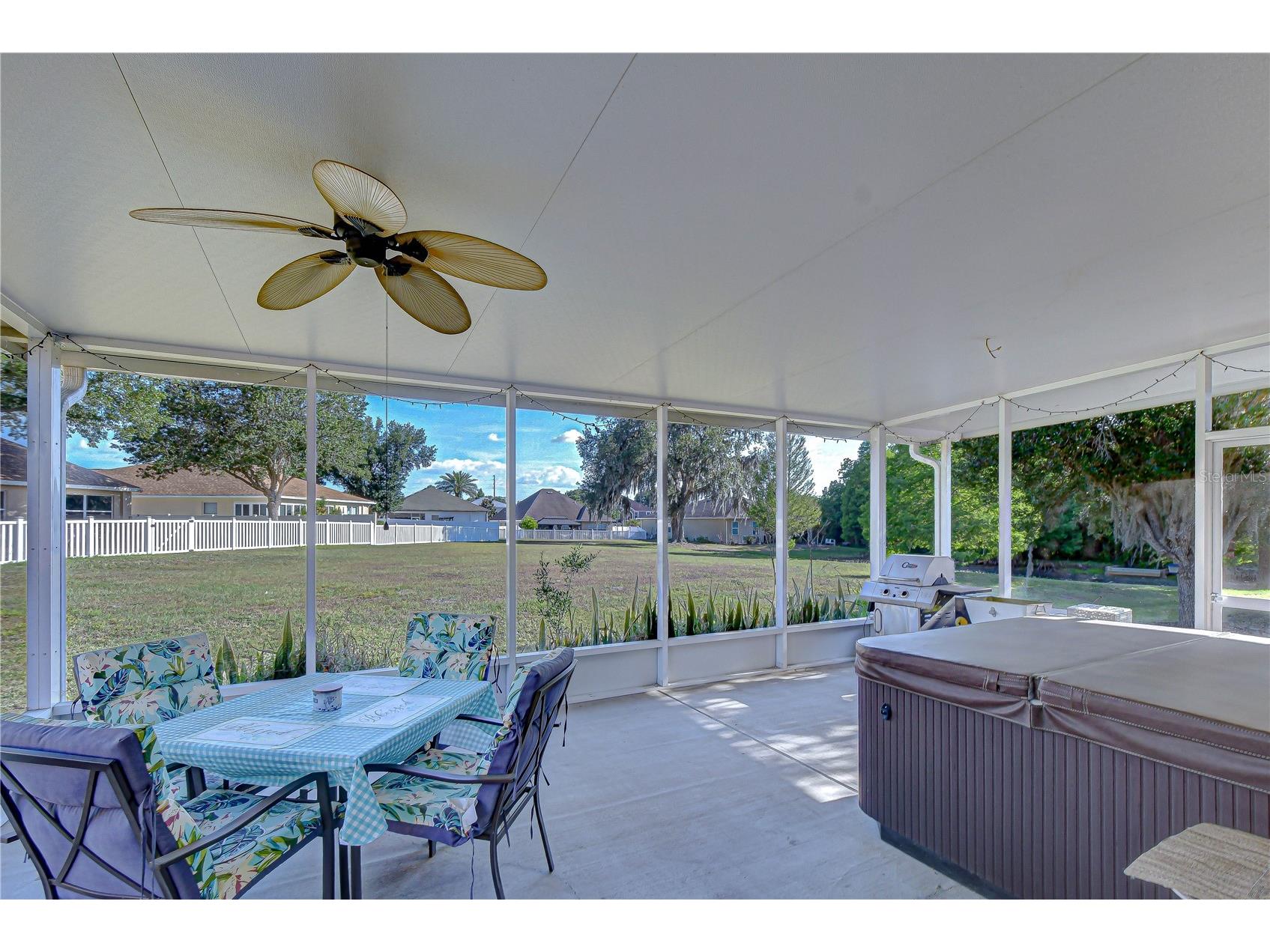 6252 Twin Bridges Drive Zephyrhills FL 33541 TB8507305 image34