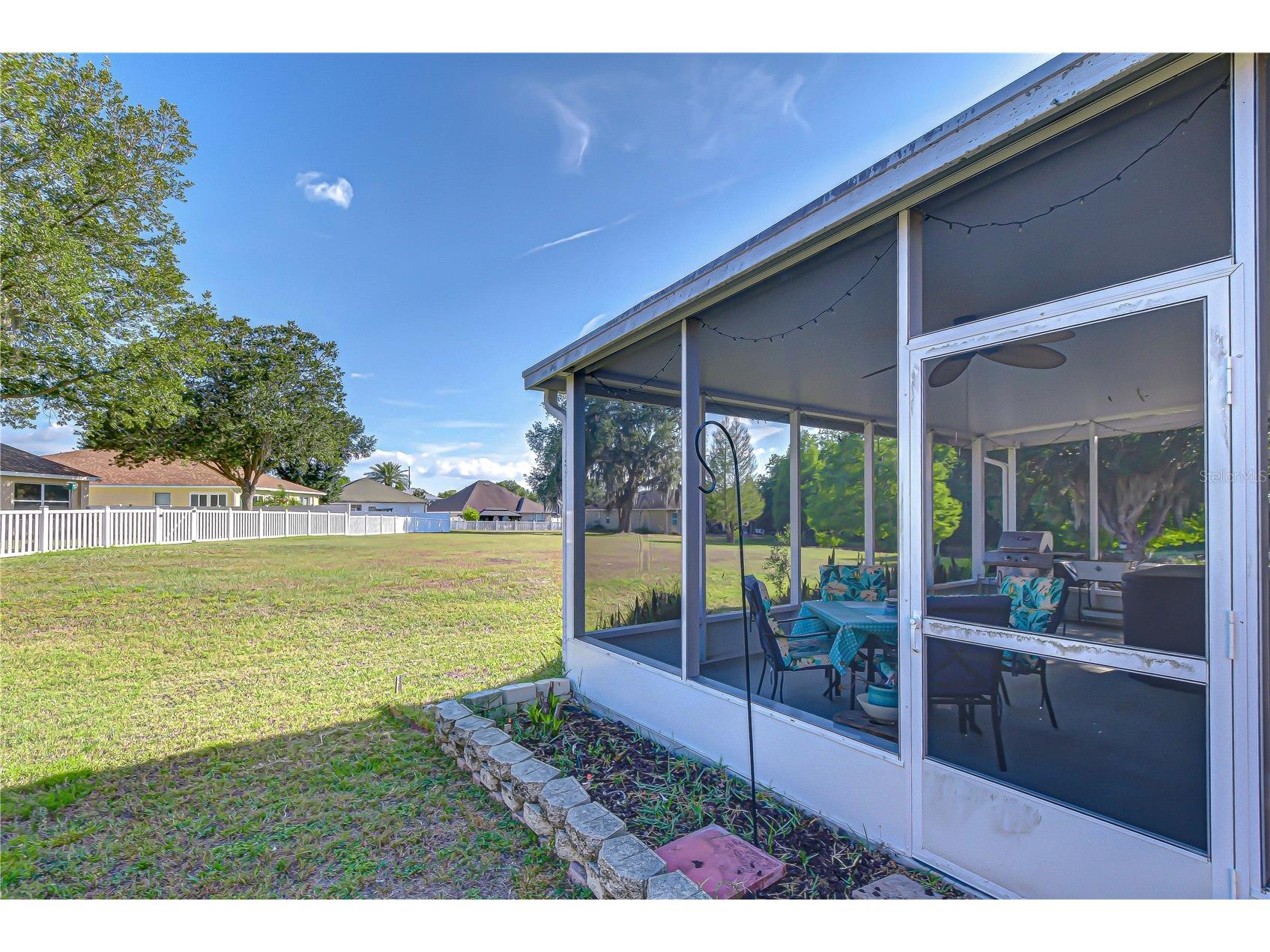 6252 Twin Bridges Drive Zephyrhills FL 33541 TB8507305 image37