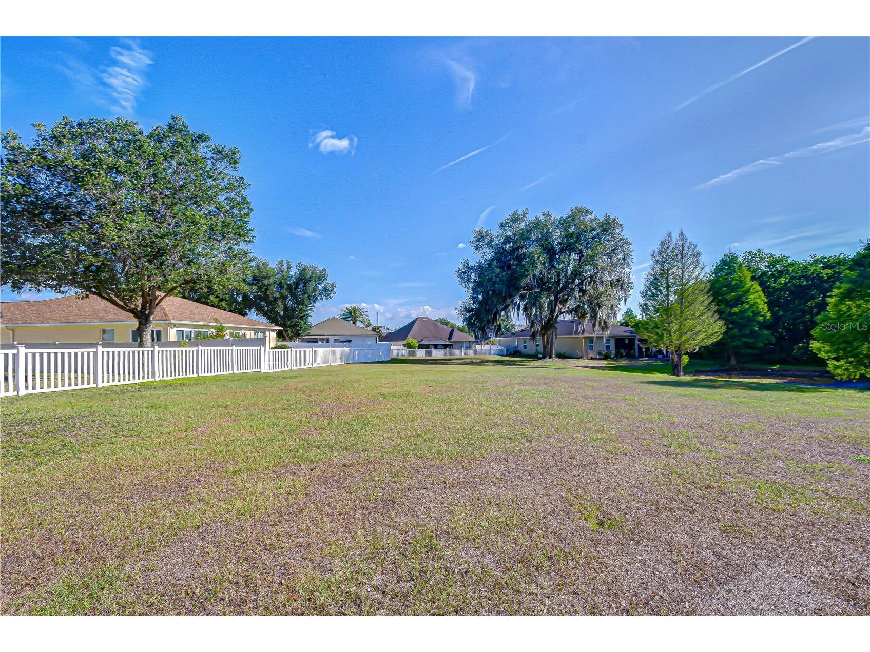 6252 Twin Bridges Drive Zephyrhills FL 33541 TB8507305 image40