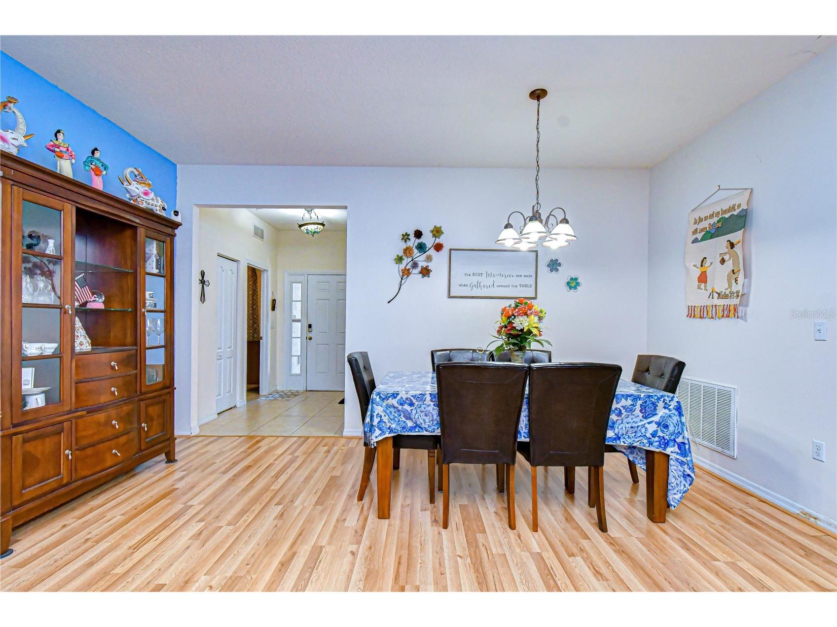 6252 Twin Bridges Drive Zephyrhills FL 33541 TB8507305 image6
