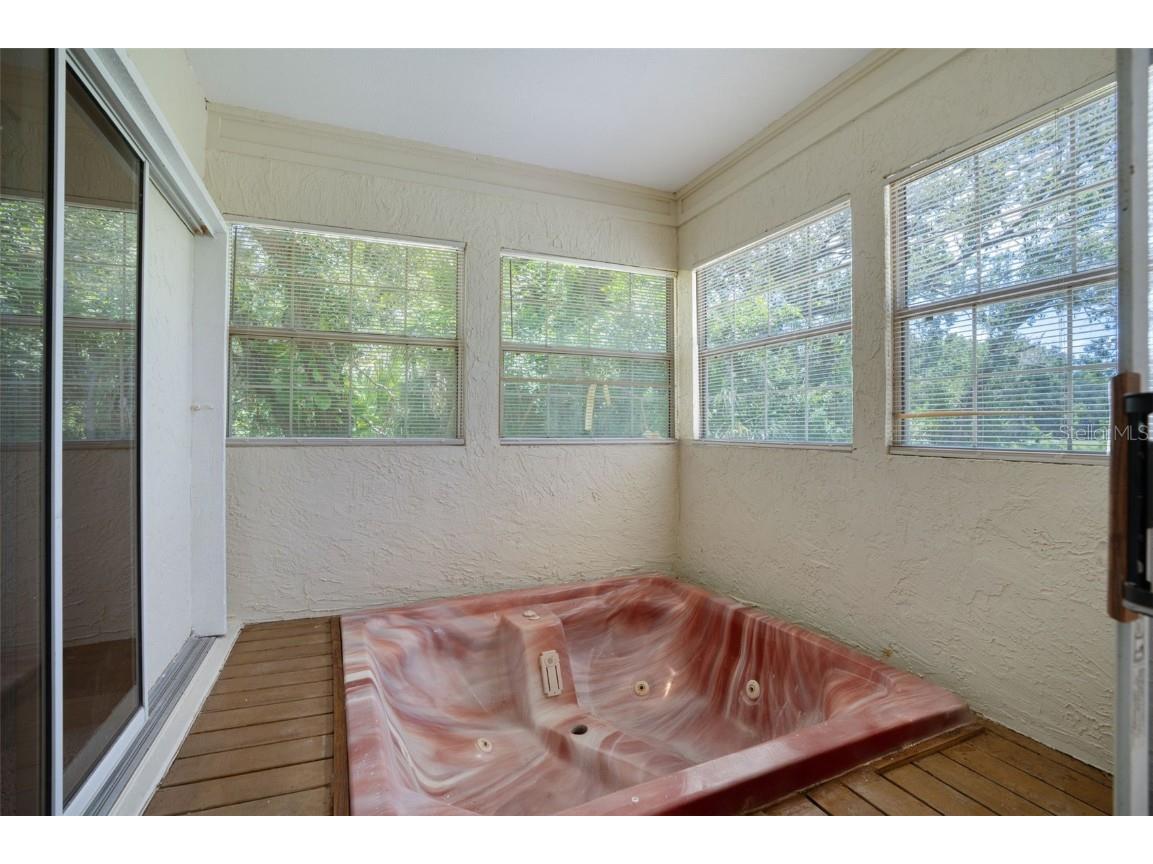 6253 Muriwood Court Sarasota FL 34234 A4662114 image16