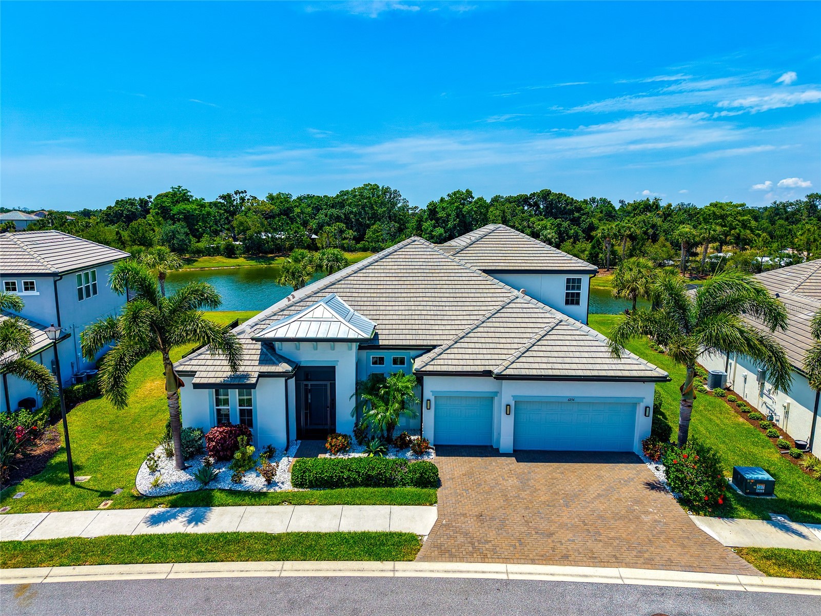 6254 Rivo Lakes Boulevard Sarasota FL 34241 A4693735 image1
