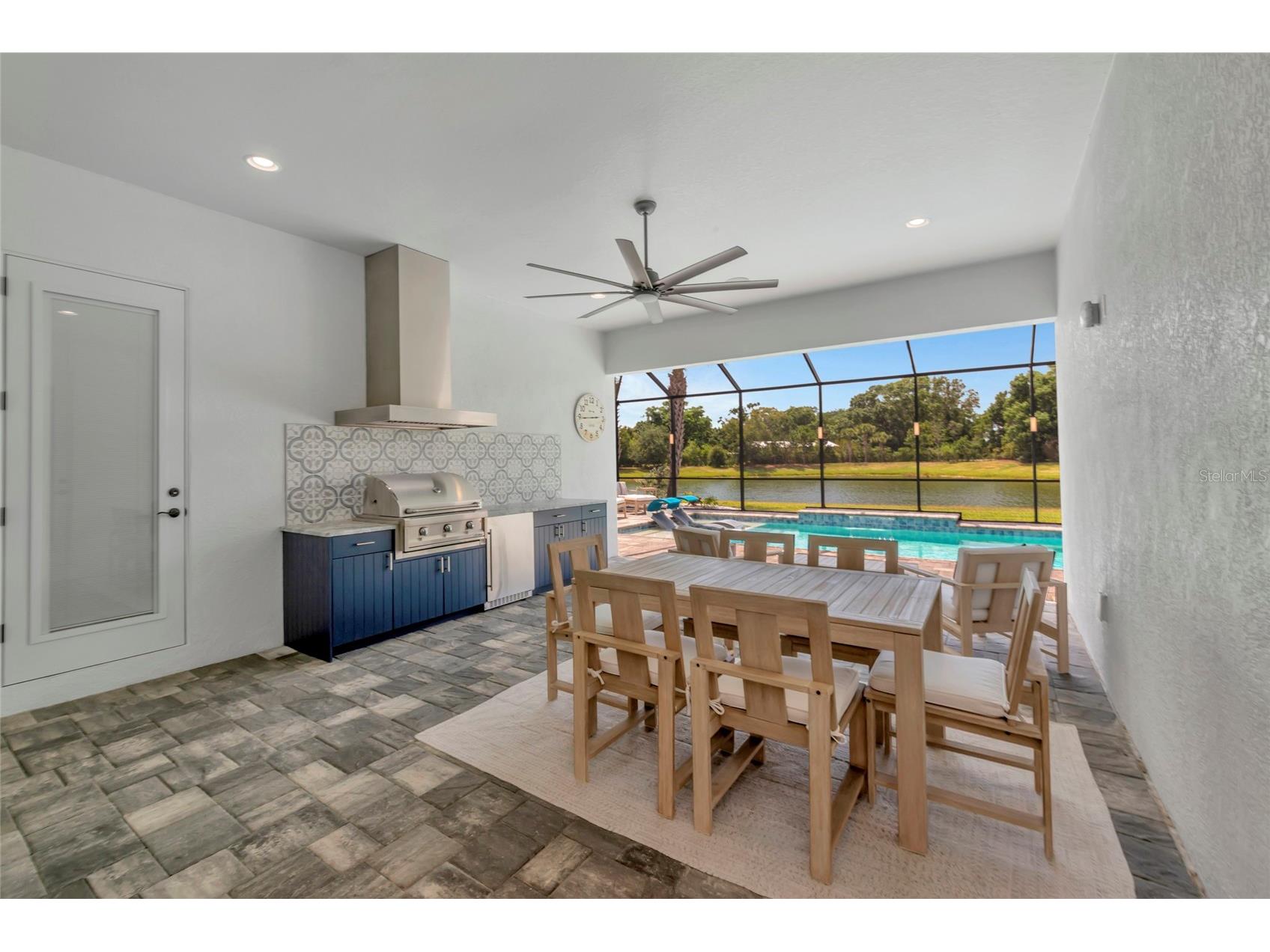 6254 Rivo Lakes Boulevard Sarasota FL 34241 A4693735 image47