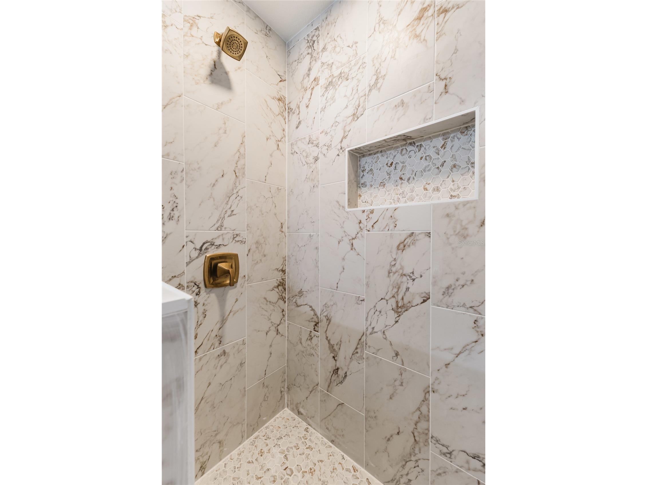 6254 Spinnaker Boulevard Englewood FL 34224 A4684449 image19