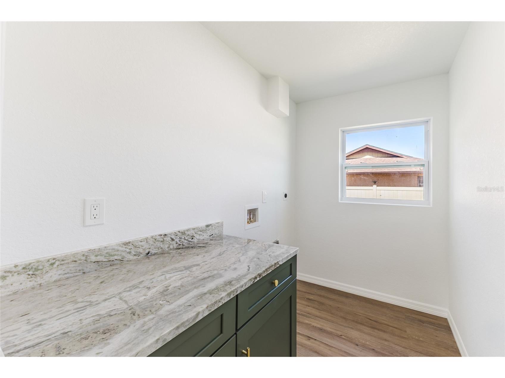 6254 Spinnaker Boulevard Englewood FL 34224 A4684449 image26