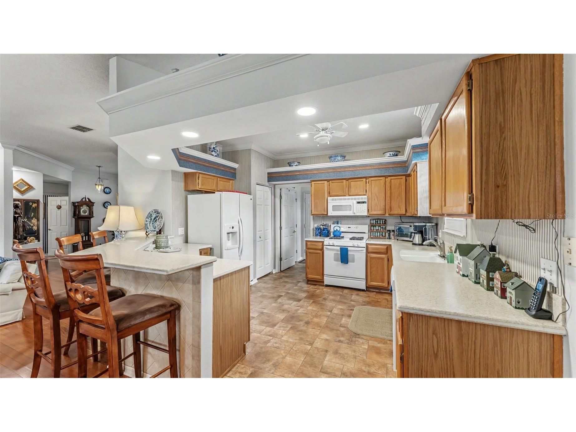6257 Silver Lakes Drive W Lakeland FL 33810 L4962143 image17