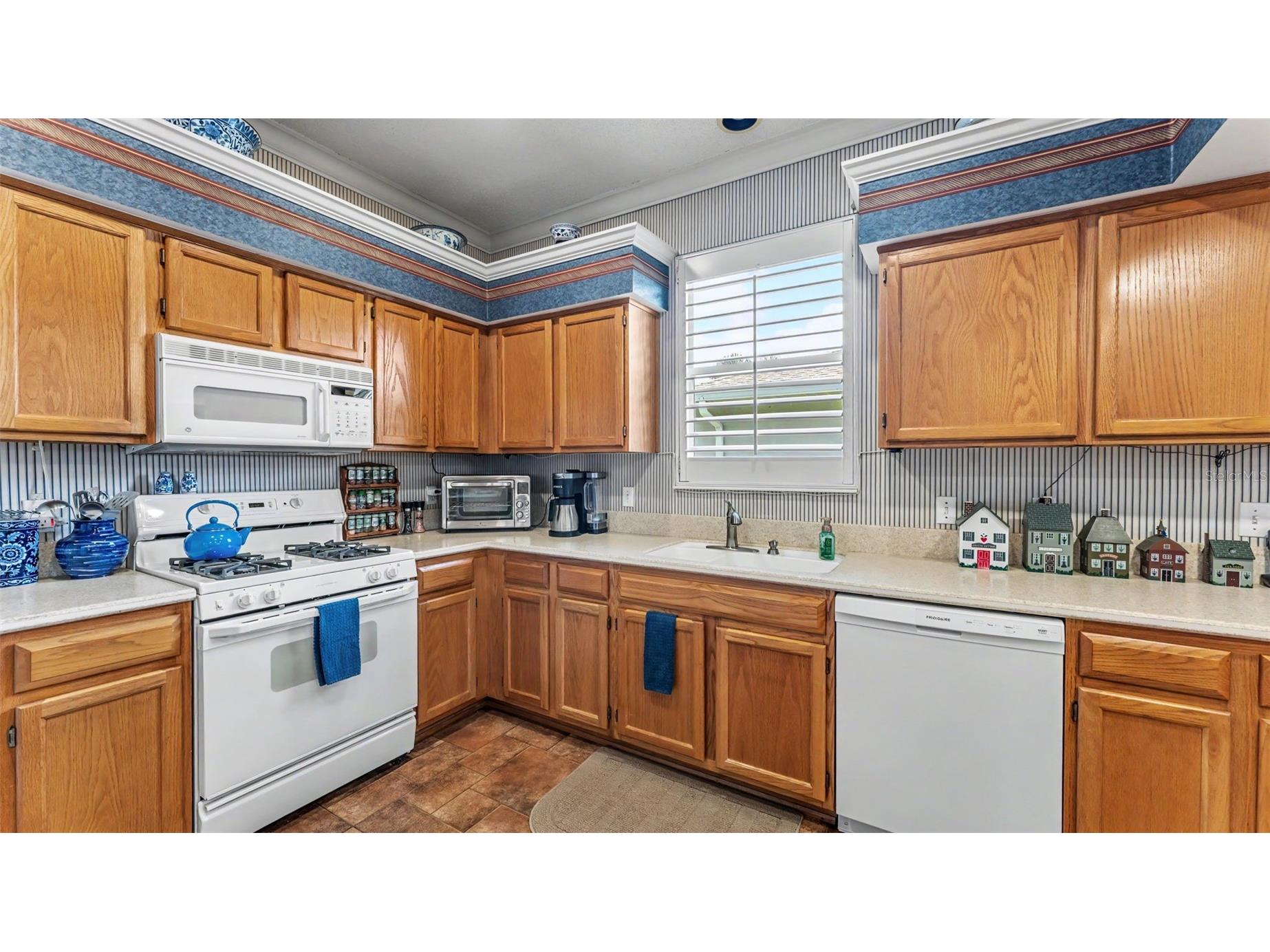 6257 Silver Lakes Drive W Lakeland FL 33810 L4962143 image19