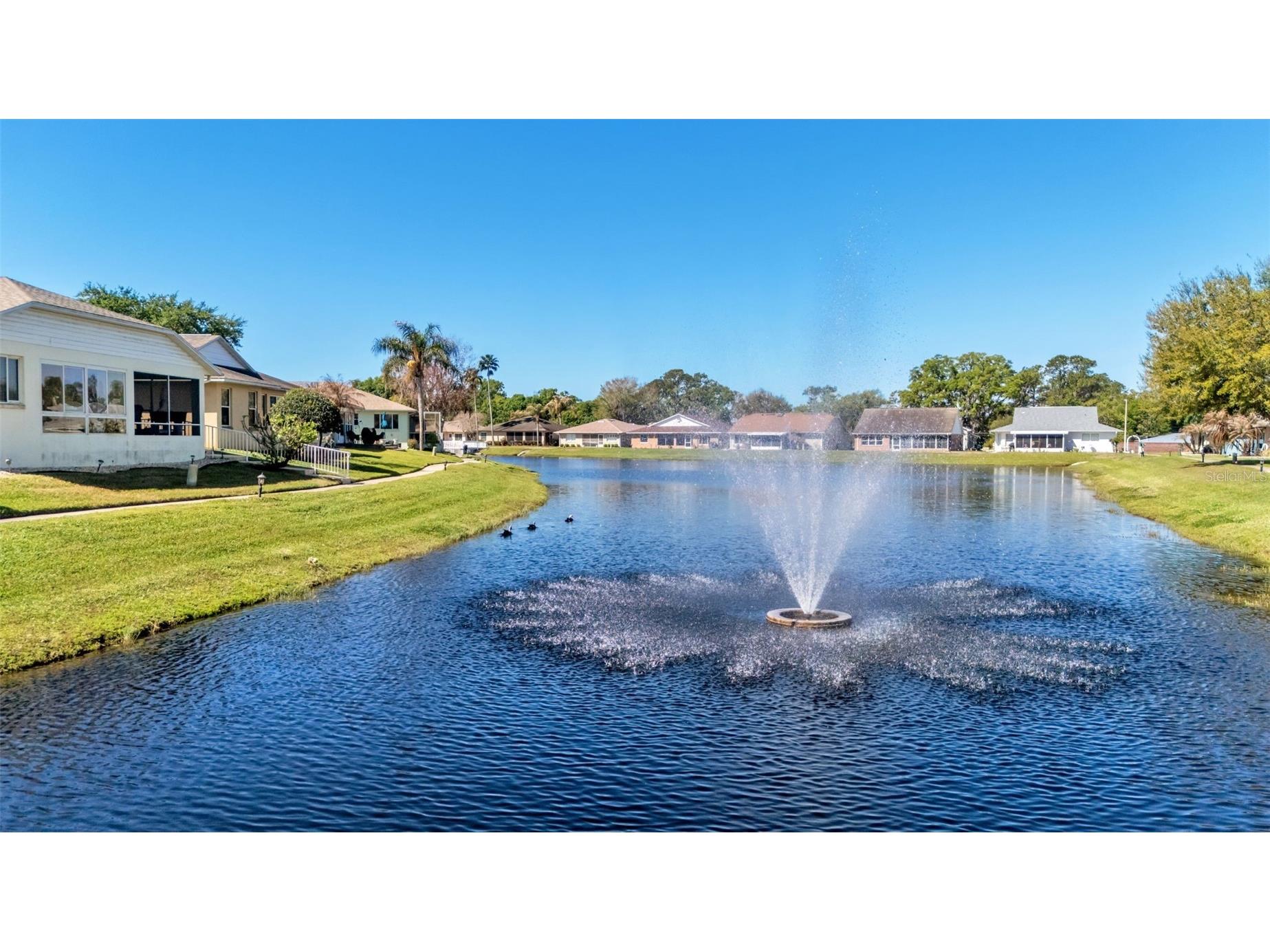 6257 Silver Lakes Drive W Lakeland FL 33810 L4962143 image47