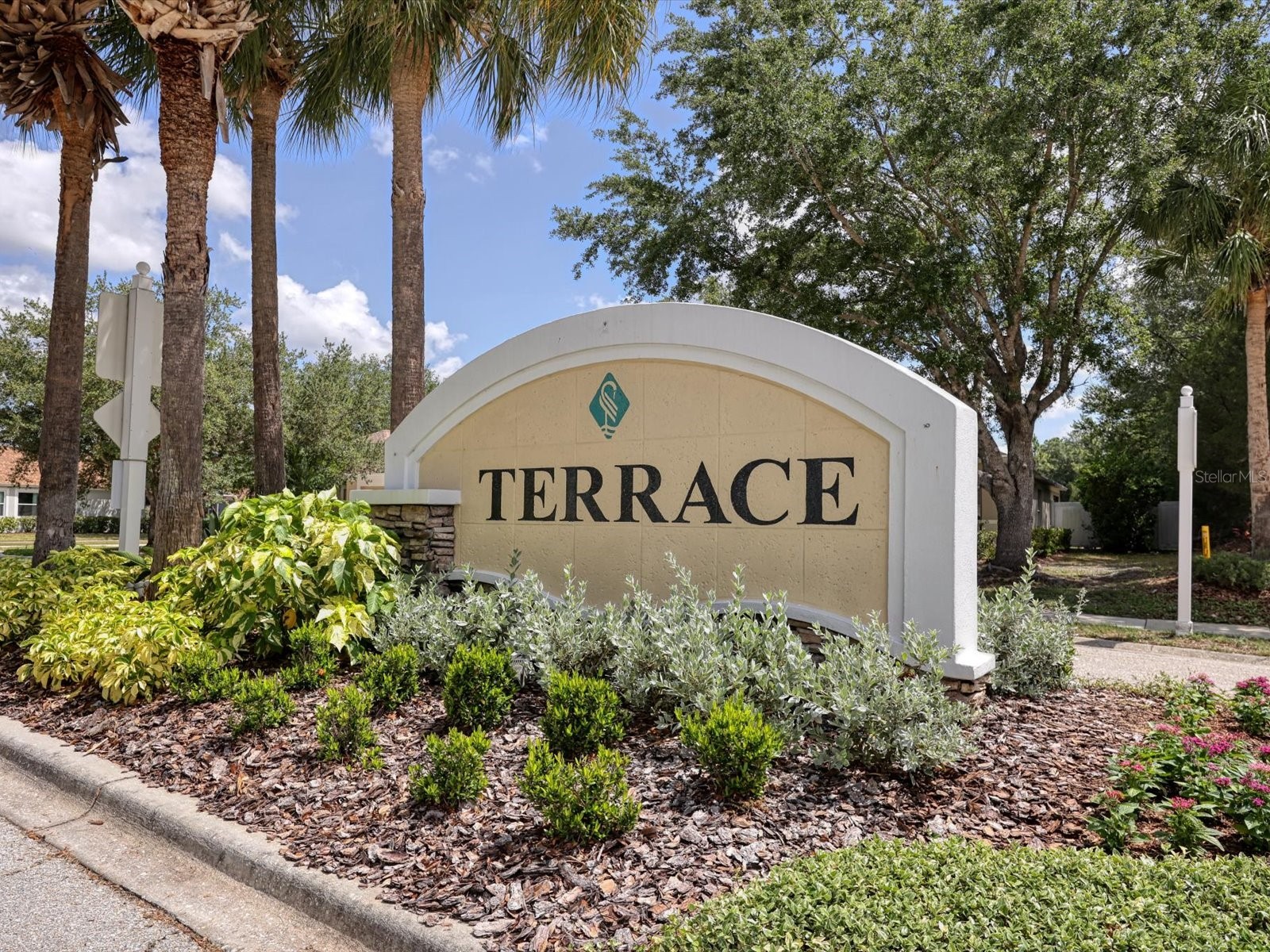 6258 Blue Runner Court Lakewood Ranch FL 34202 A4695115 image2