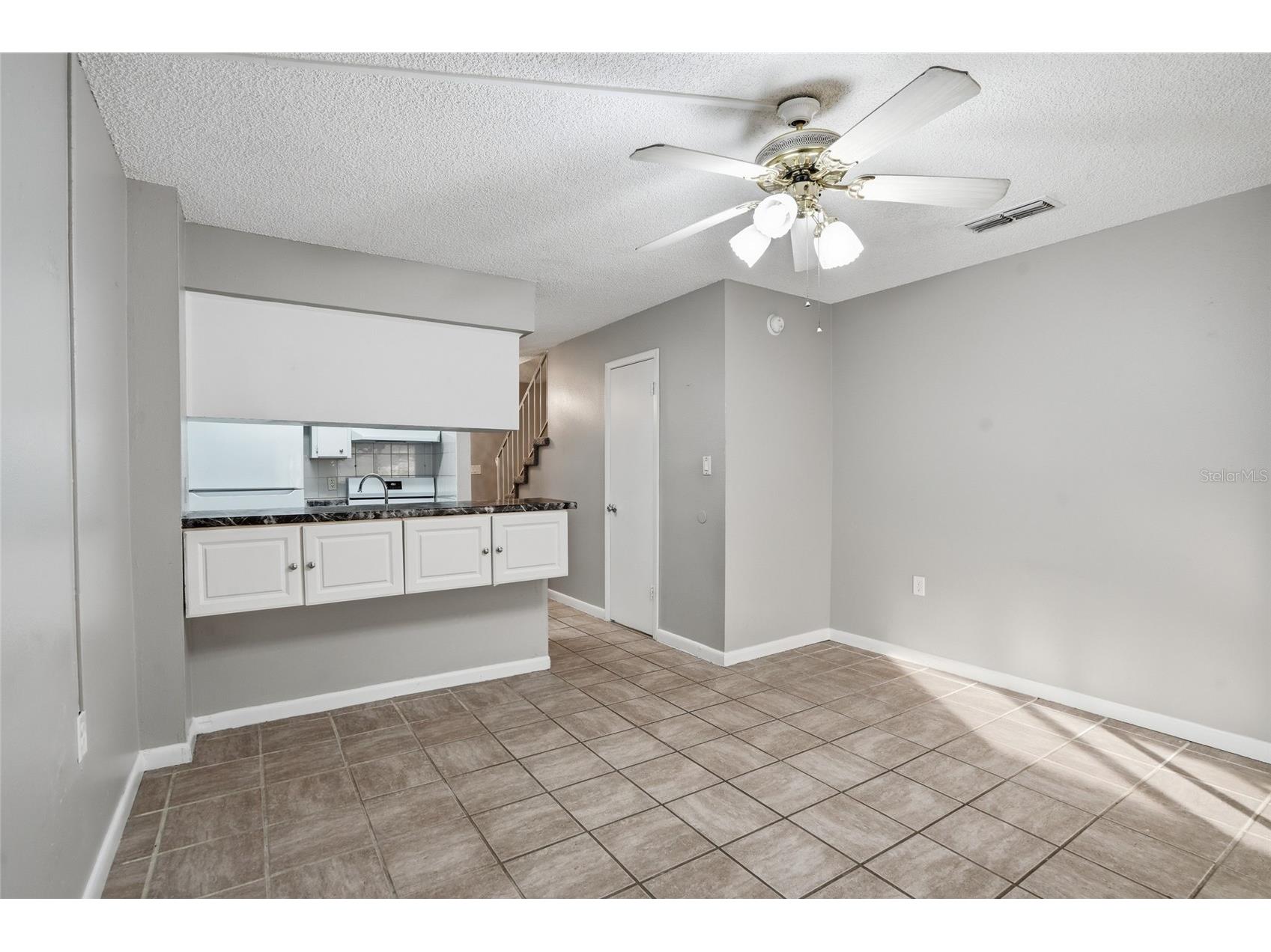 6258 Oak Cluster Cir Tampa FL 33634 TB8498633 image10