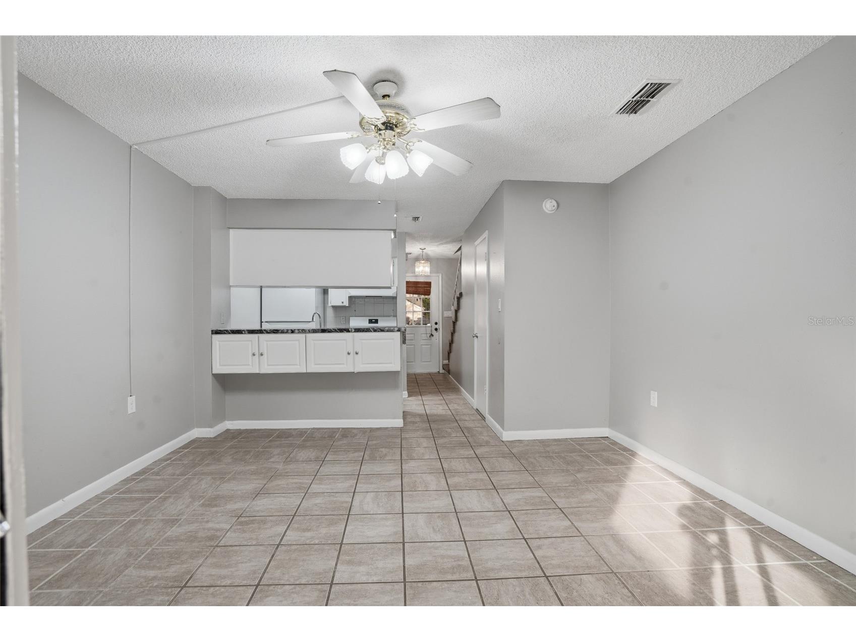 6258 Oak Cluster Cir Tampa FL 33634 TB8498633 image11