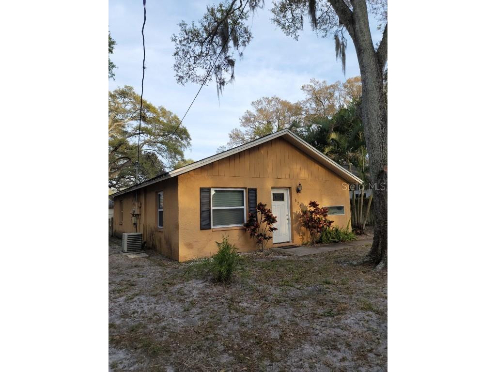 626 2nd Avenue N Safety Harbor FL 34695 U8232189 image1