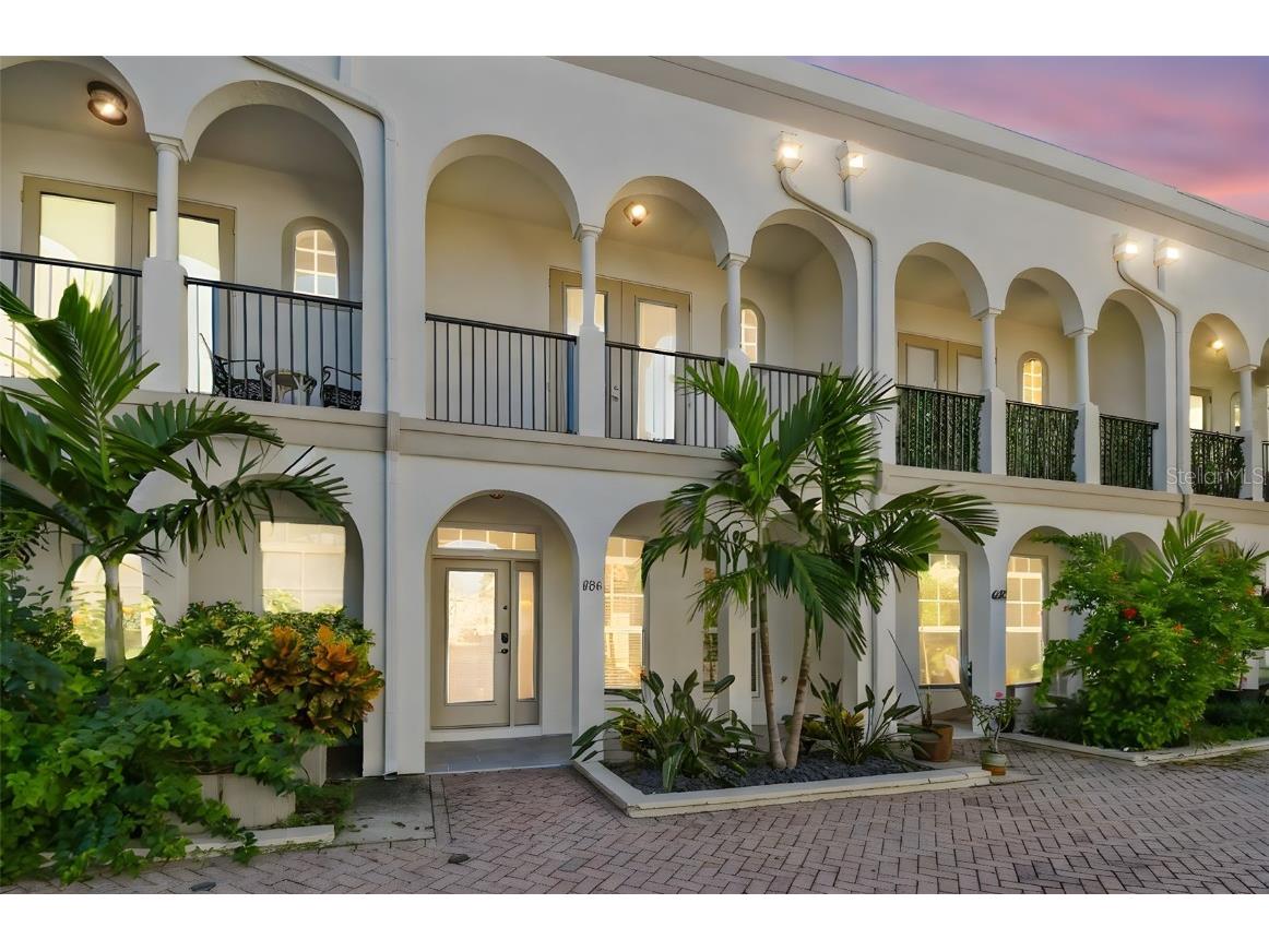 626 3rd Avenue S Saint Petersburg FL 33701 TB8433548 image1