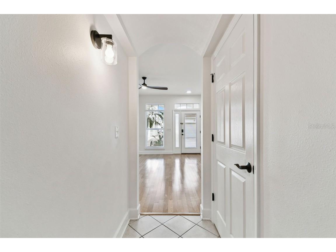 626 3rd Avenue S Saint Petersburg FL 33701 TB8433548 image18