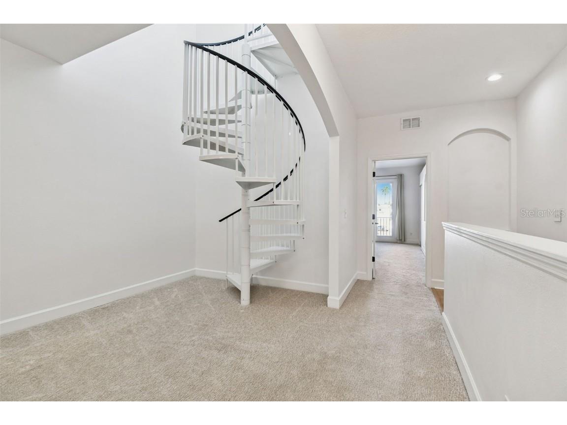 626 3rd Avenue S Saint Petersburg FL 33701 TB8433548 image29