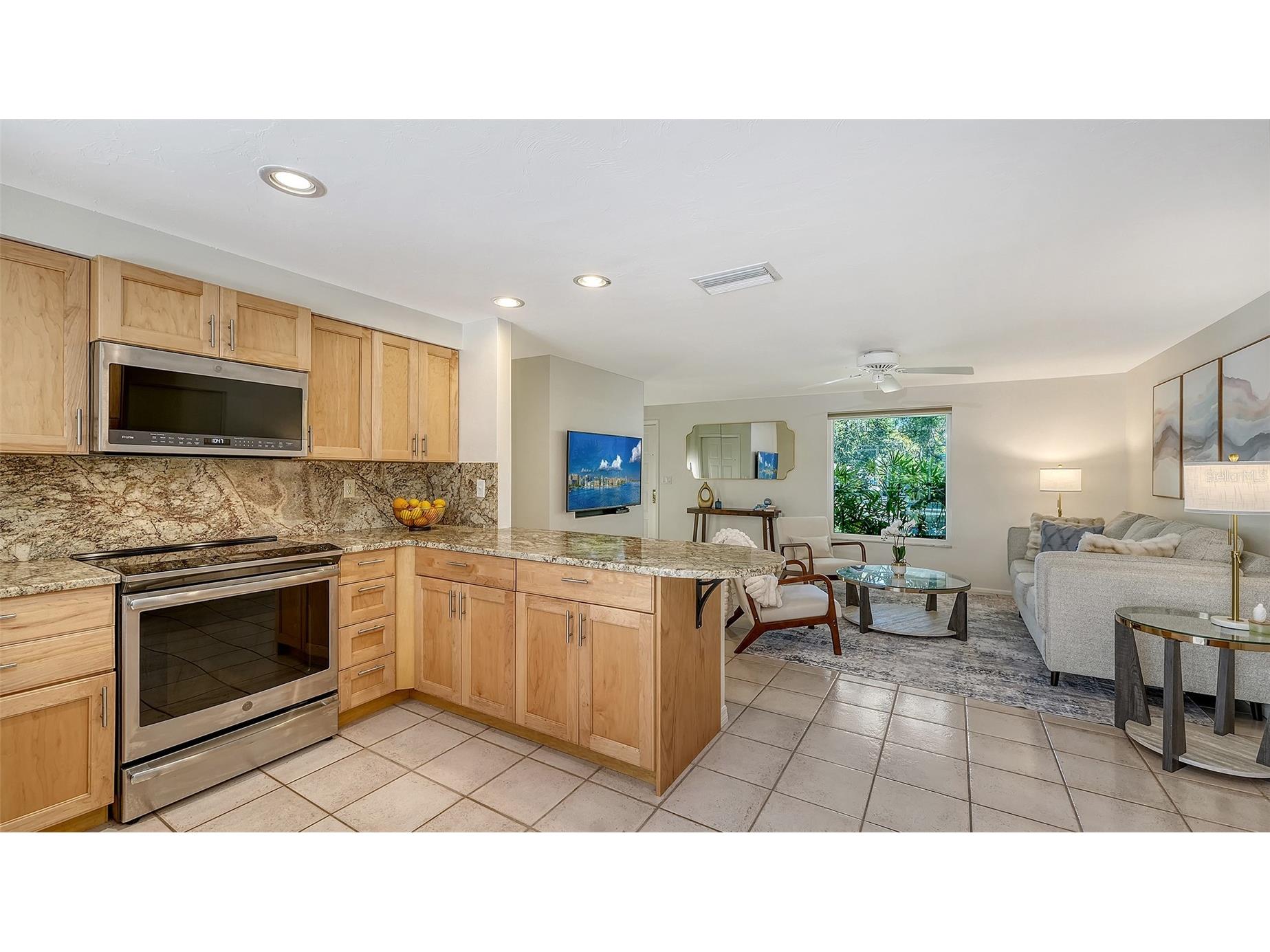 626 46th Street Sarasota FL 34234 A4680880 image8