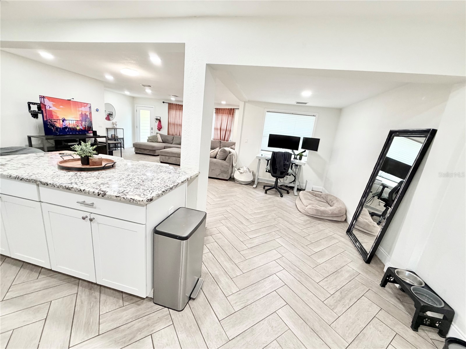 626 74th Street N Saint Petersburg FL 33710 TB8505383 image19