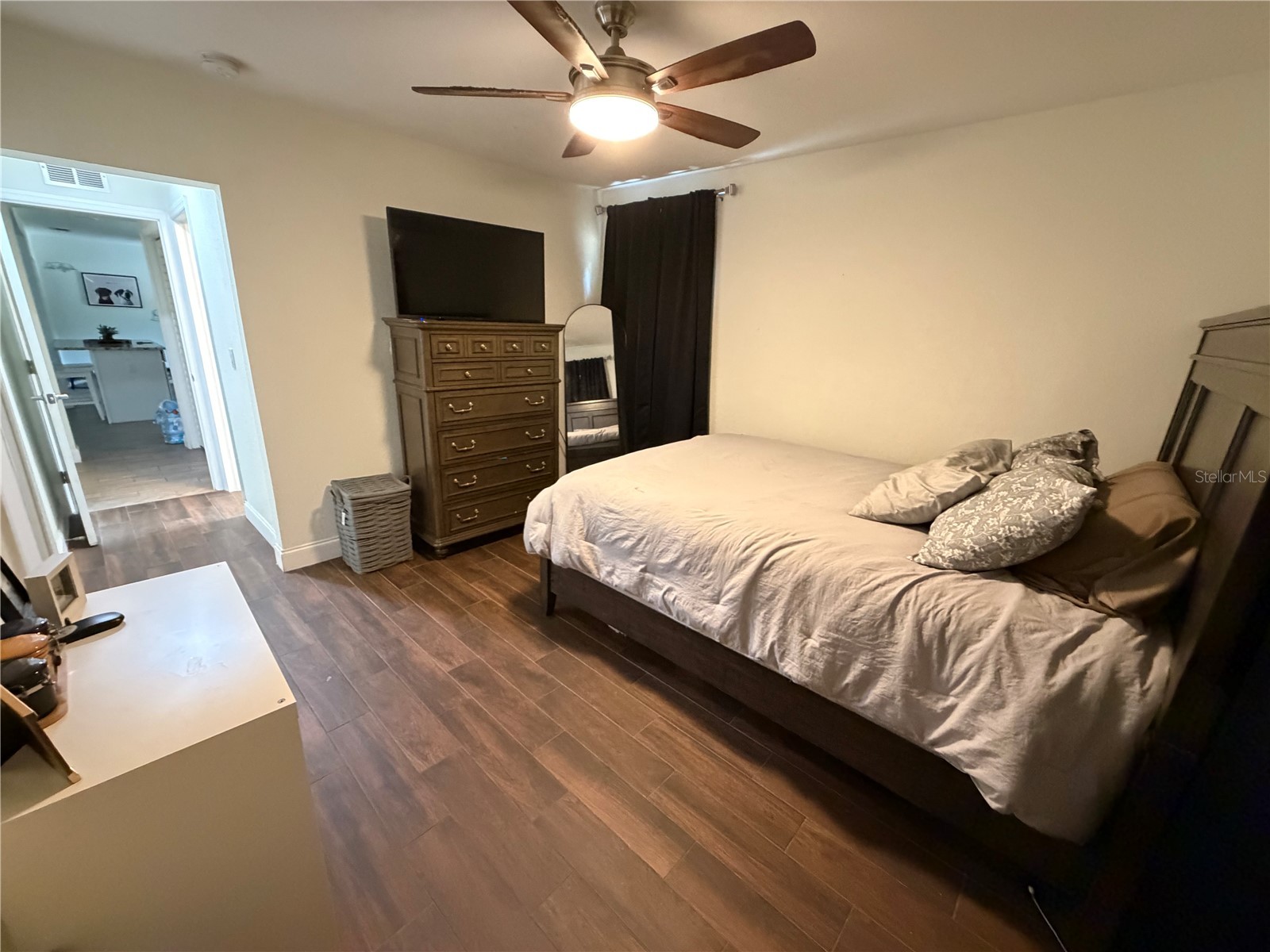626 74th Street N Saint Petersburg FL 33710 TB8505383 image33