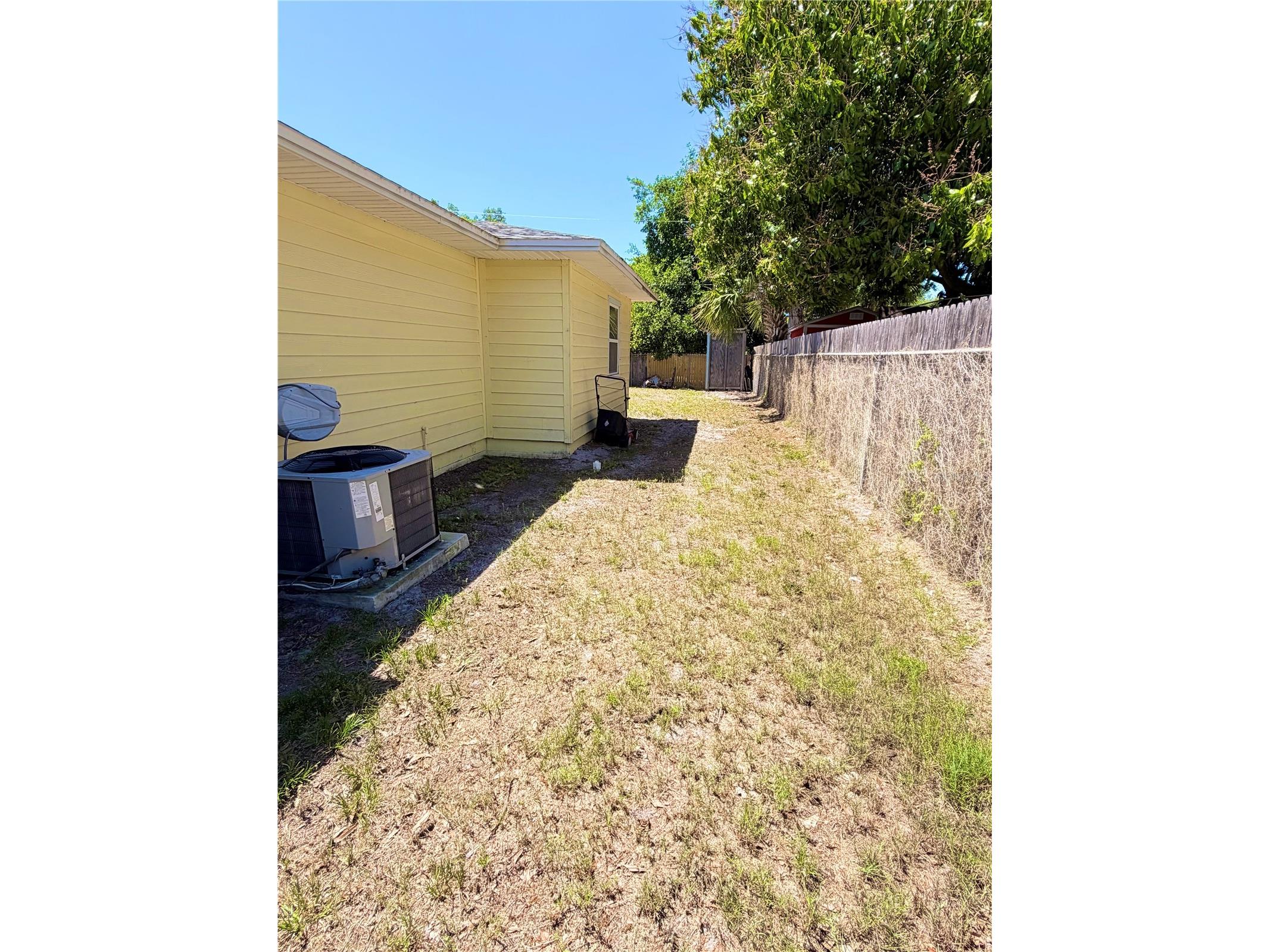 626 74th Street N Saint Petersburg FL 33710 TB8505383 image57
