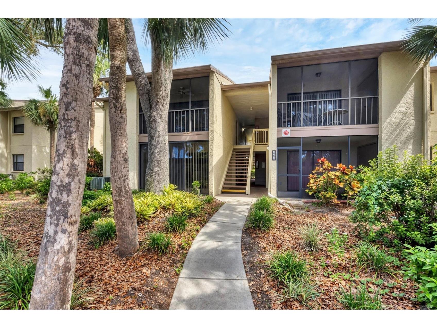 626 Bird Bay Drive S #201 Venice FL 34285 C7514701 image1