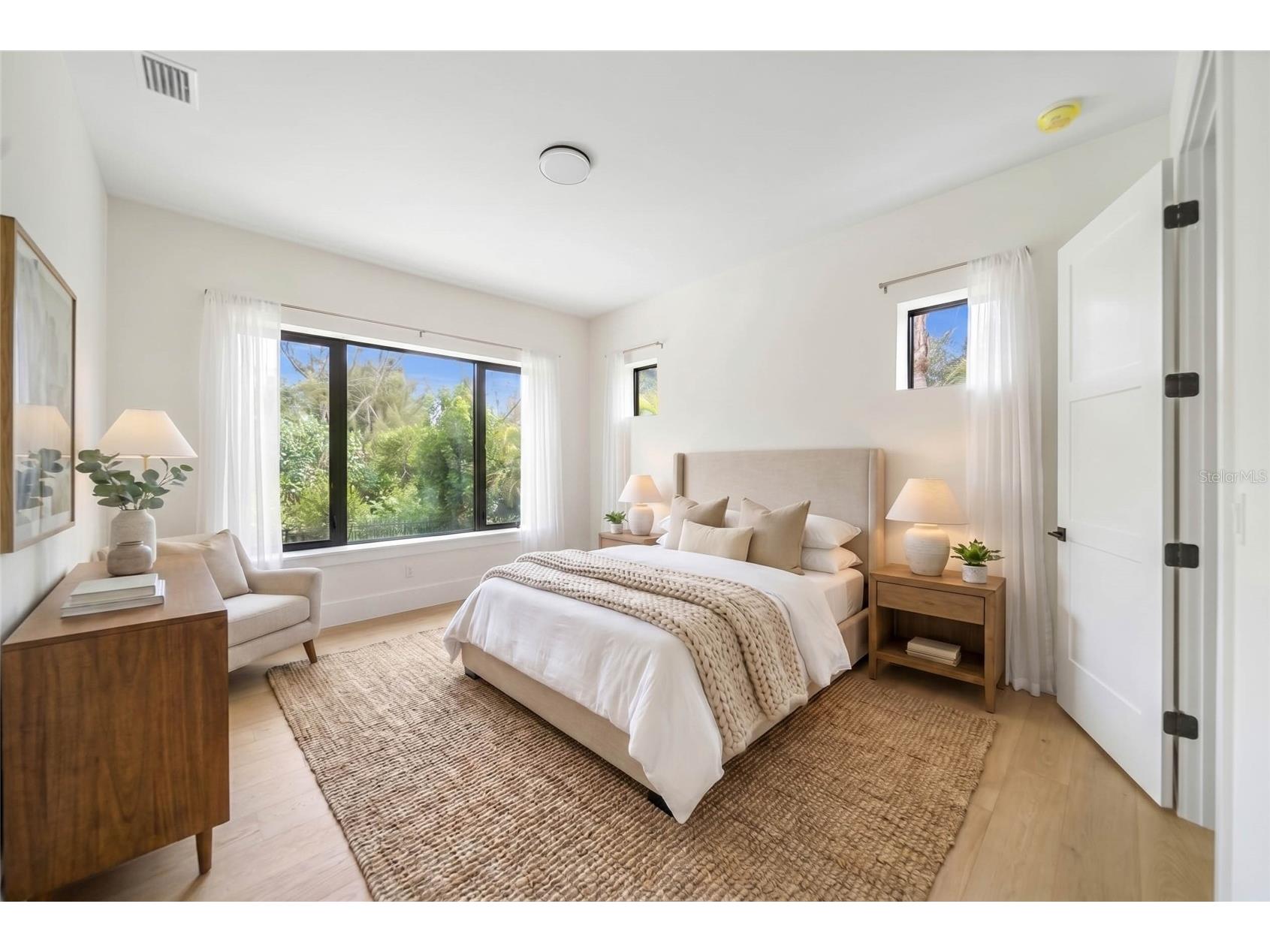 626 Buttonwood Drive Longboat Key FL 34228 A4696767 image8