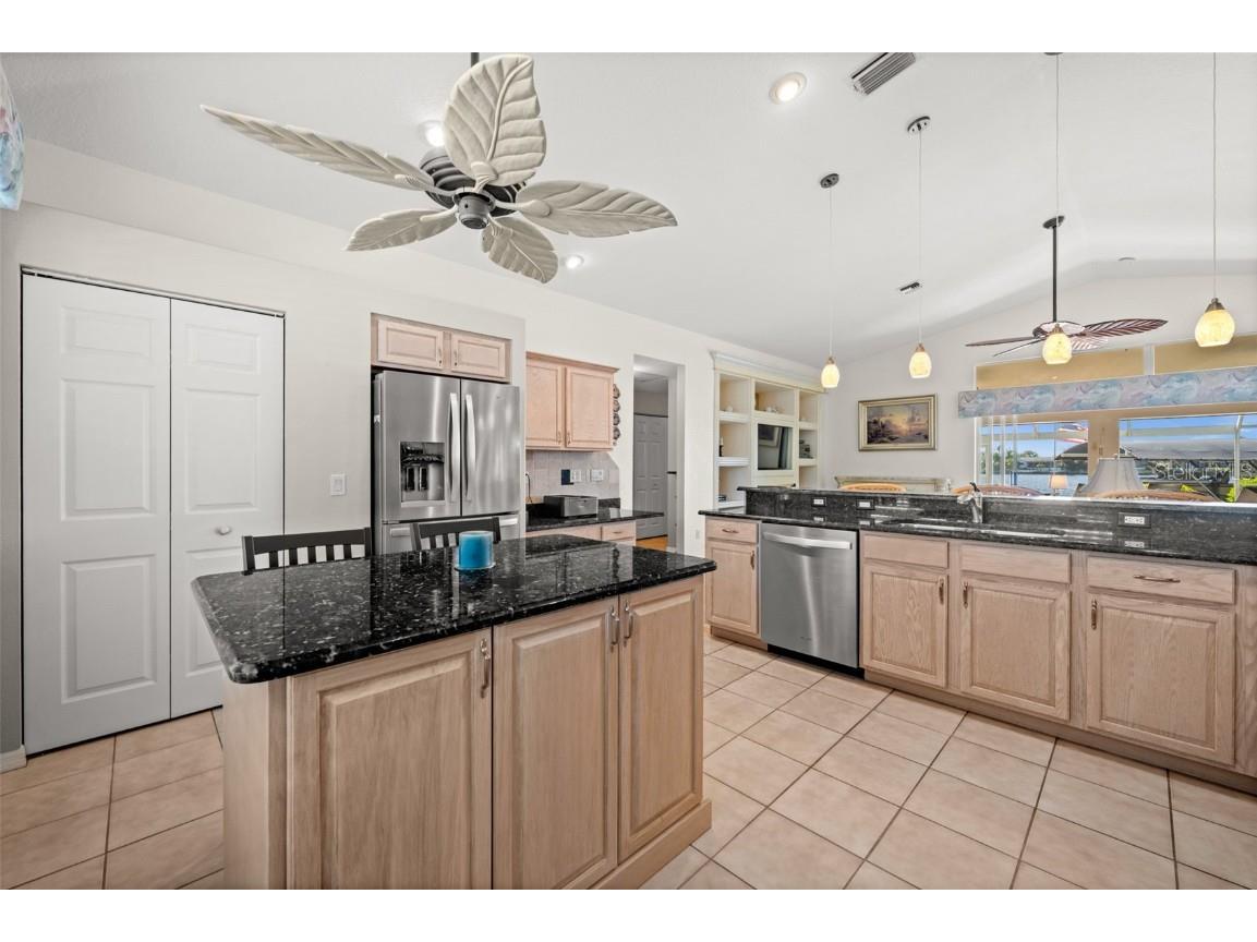 626 Cape Coral Parkway W Cape Coral FL 33914 - Thunderbird Lake C7518498 image15