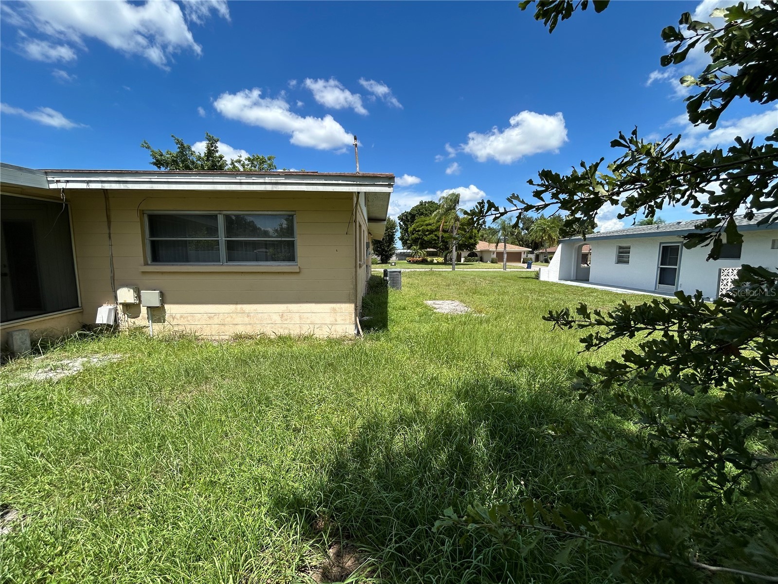 626 Chevy Chase Drive Sarasota FL 34243 A4661459 image4