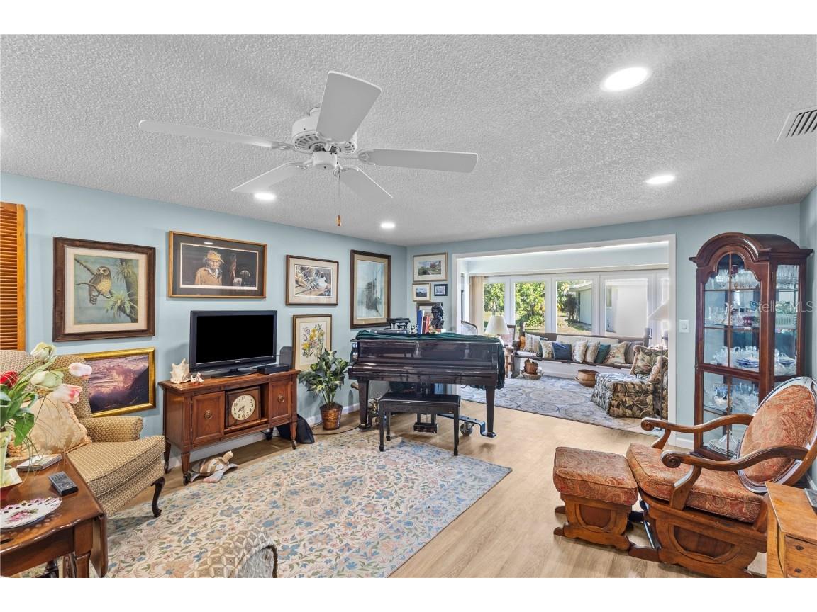 626 Circlewood Drive #S1-18 Venice FL 34293 N6141228 image4